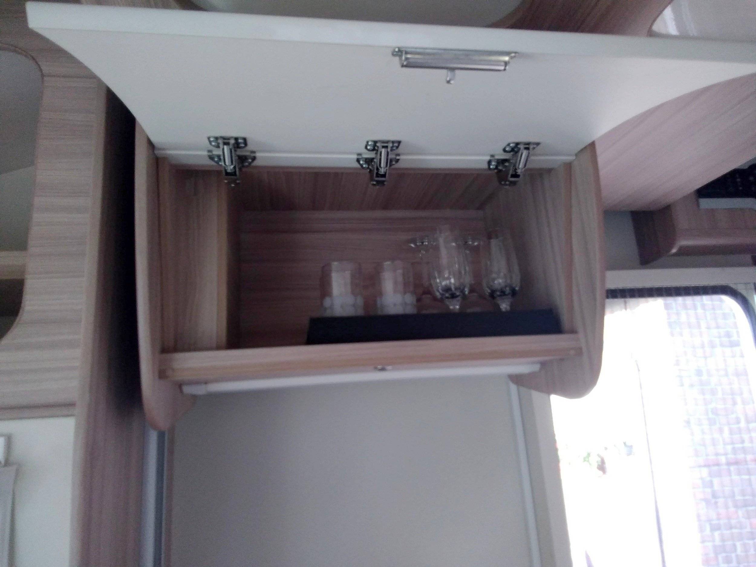 Ahorn 690 T Nee Face Edition