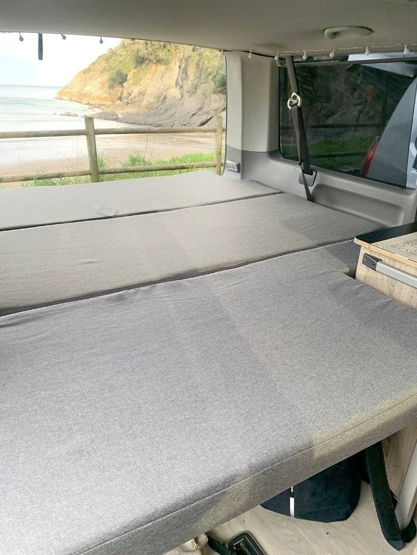 Volkswagen Transporter T5 camperizada