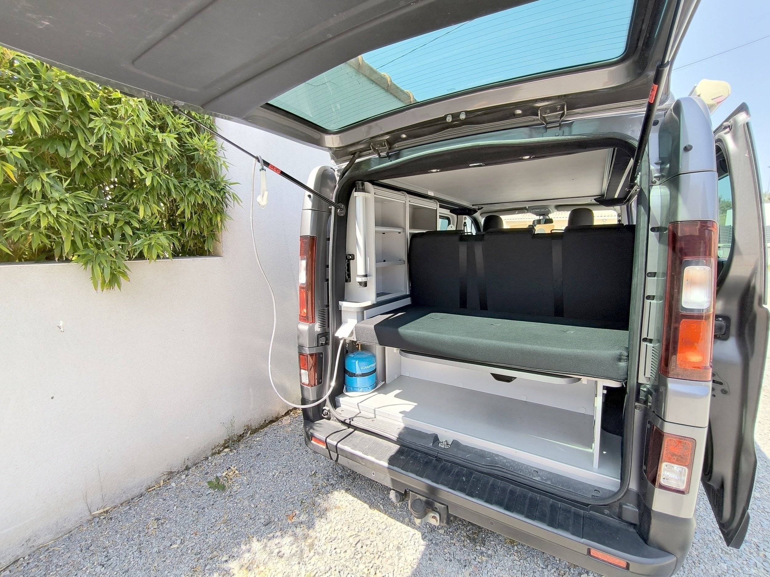 Hanroad RENAULT TRAFIC III Grand Confort