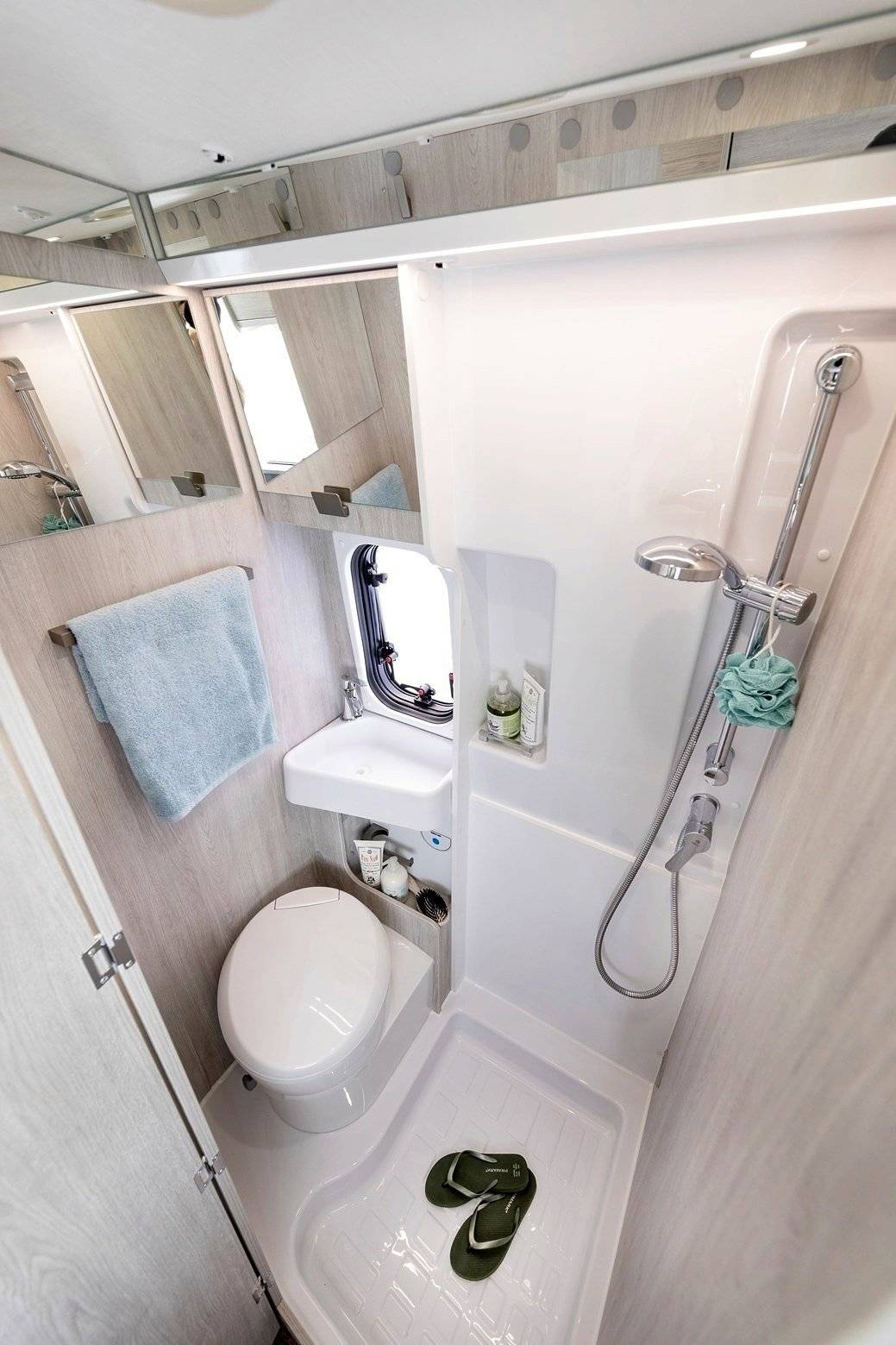 Roller Team 35 light 2,4 l 140 ch.