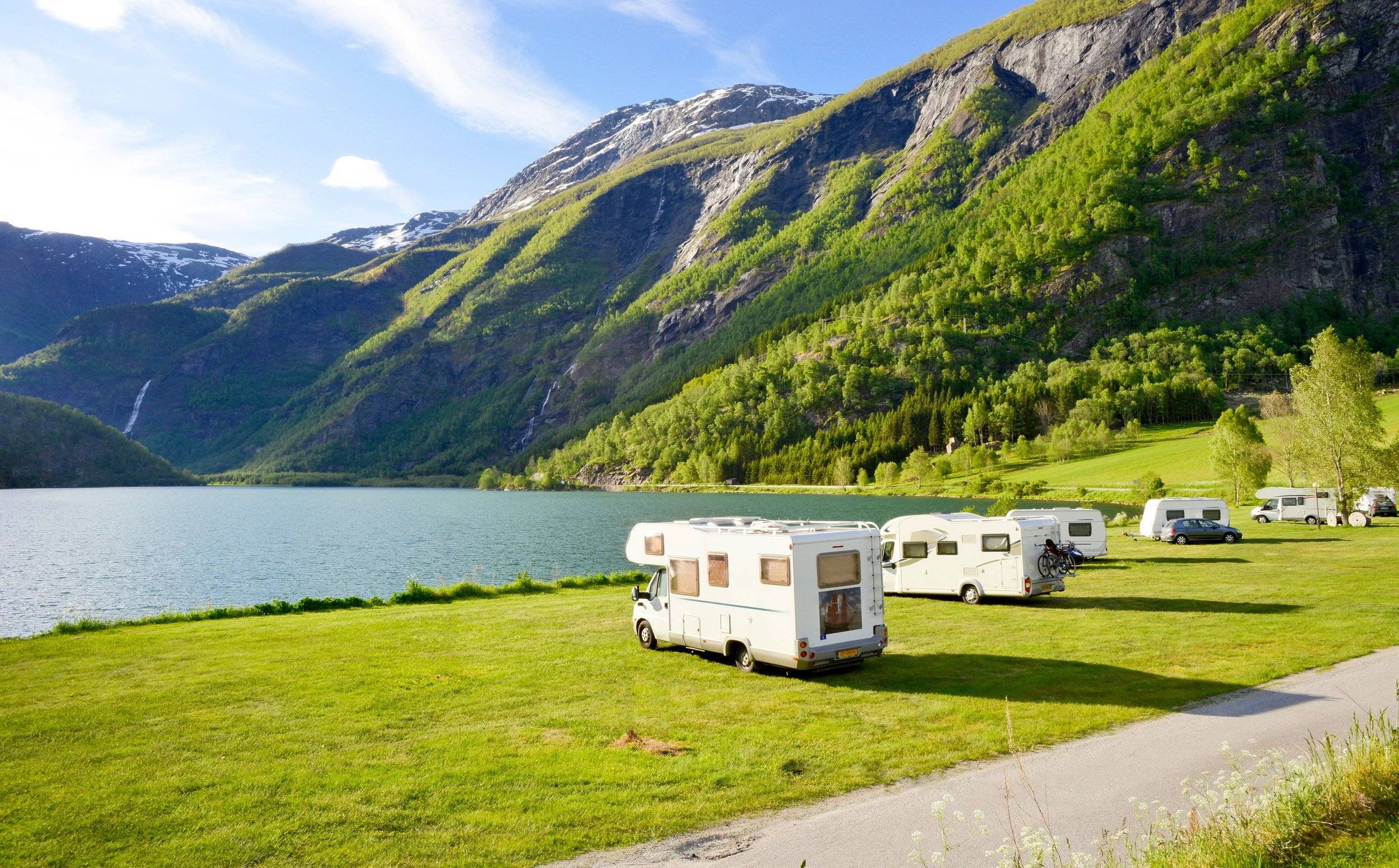 Verhuur van campers en busjes - Aachen