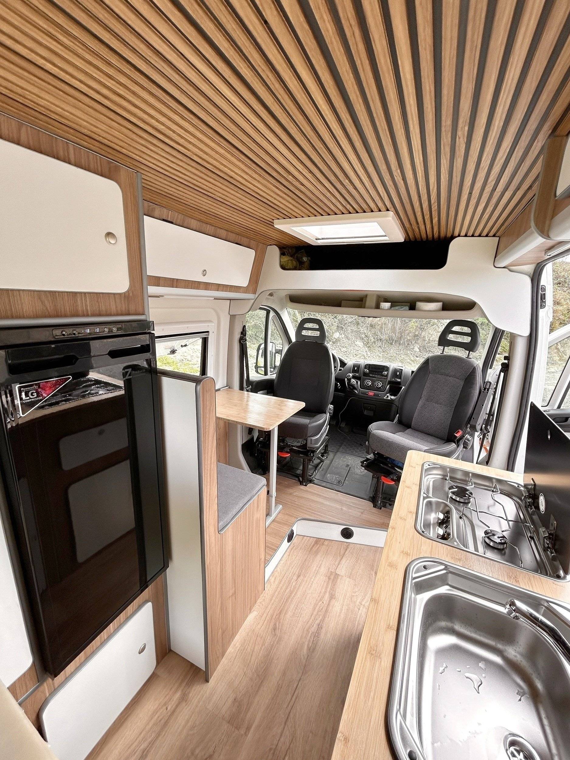 Peugeot Boxer 2,0 l 130 ch