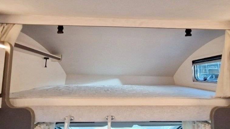 llits Ford - Yescapa