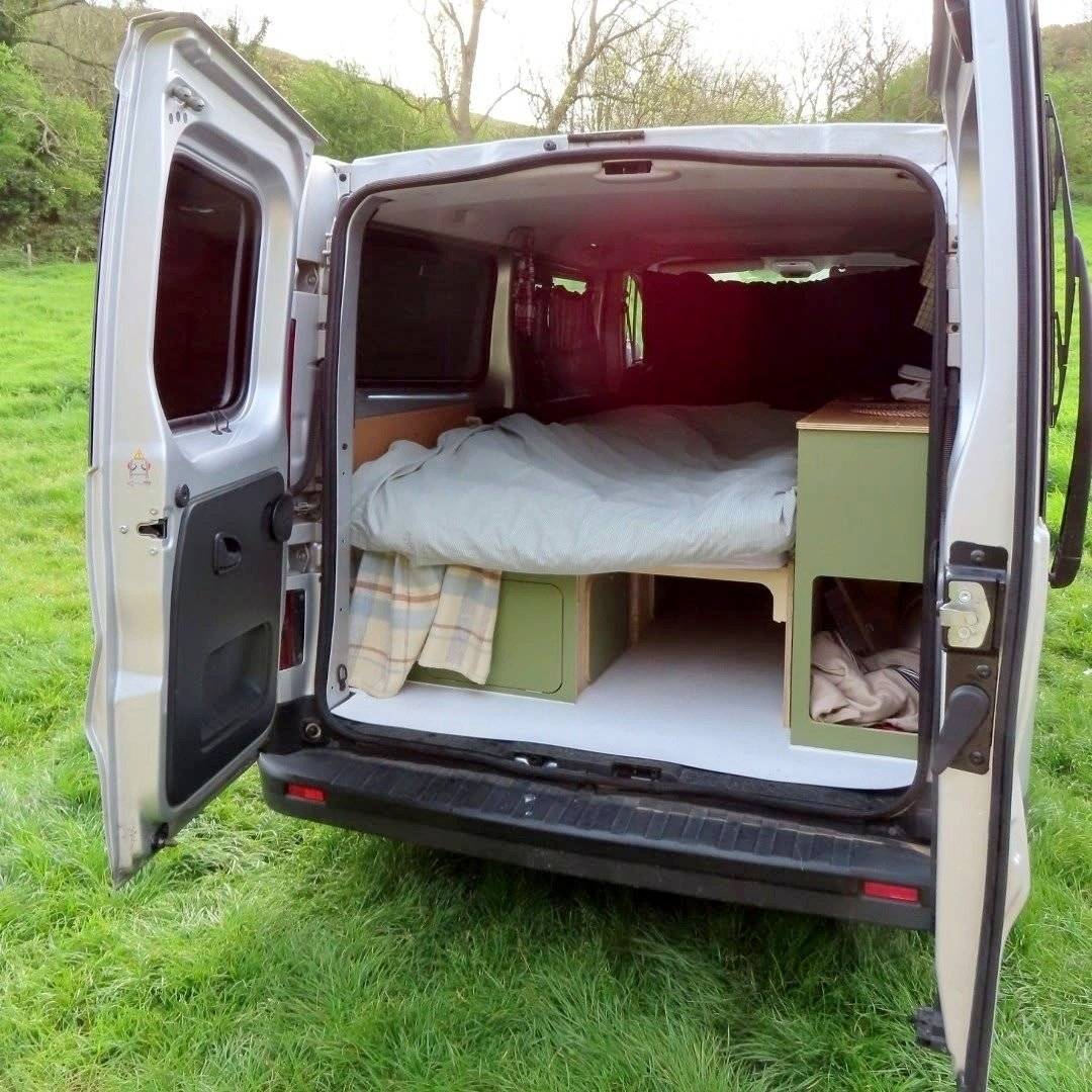Couchages Renault trafic 3 H1L2 - Yescapa