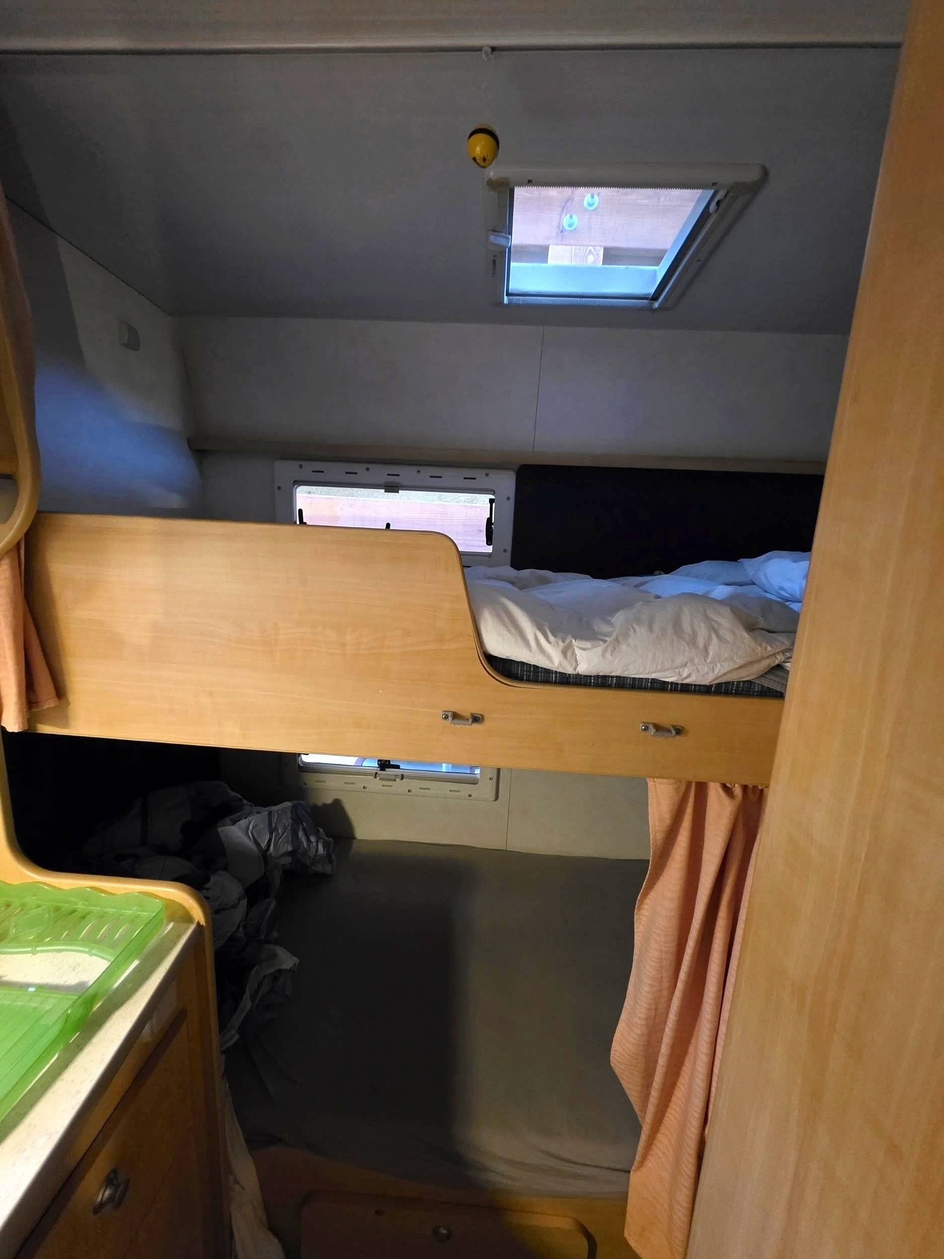 Alpes Camping-Car Ford Transit 2,2l TDCi 85ch.