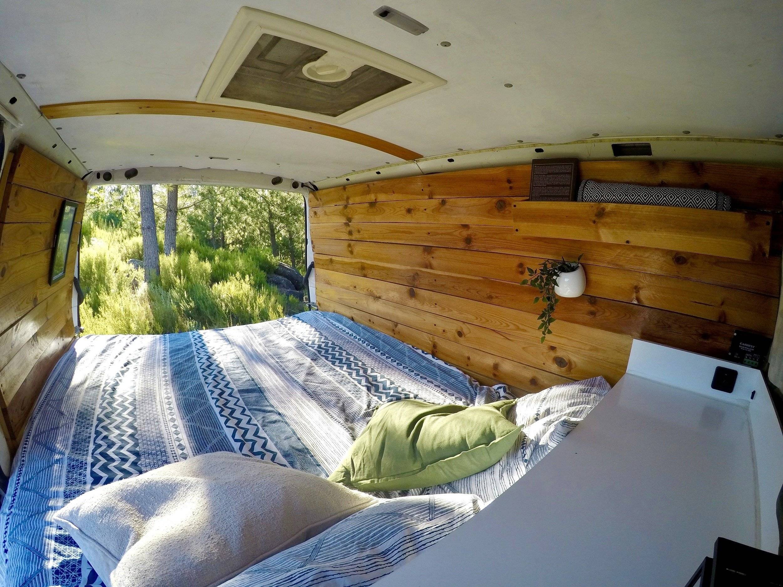 VW T4 Insurance &amp; All KM incl | MyVan Portugal