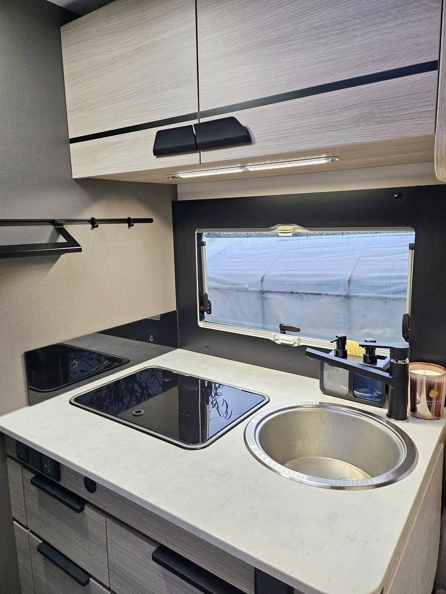 Challenger X150 Open Edition