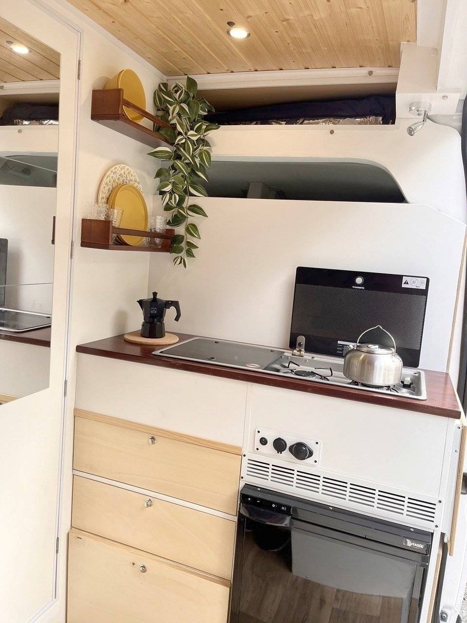 Letti Peugeot PEUGEOT BOXER L3H2 - Yescapa