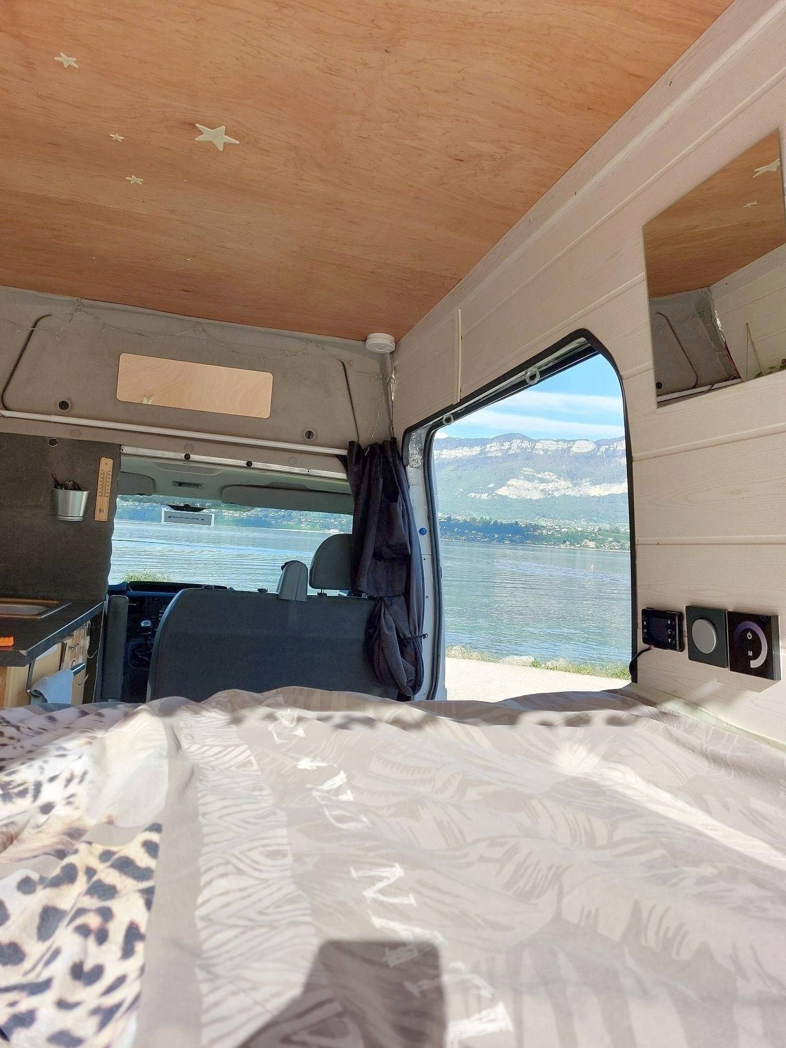 Bauges Automobiles FORD TRANSIT 140CV