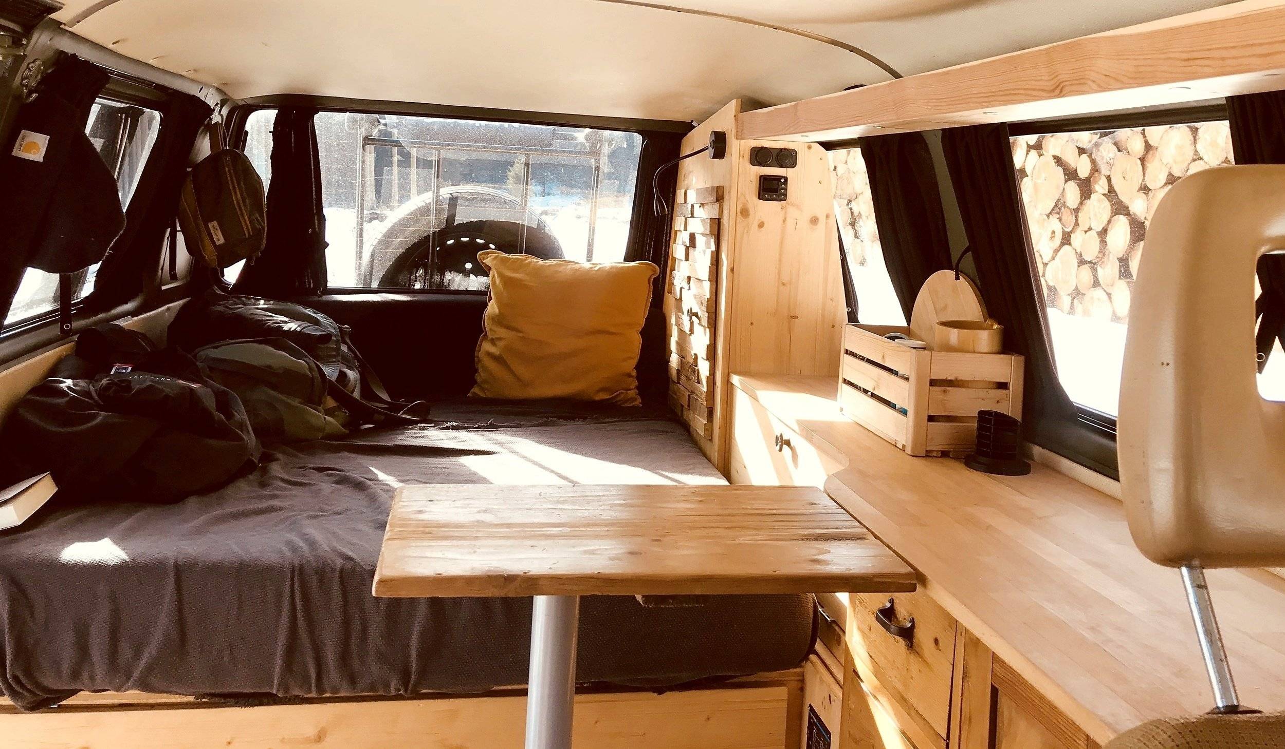Dinette Volkswagen T3 - Yescapa