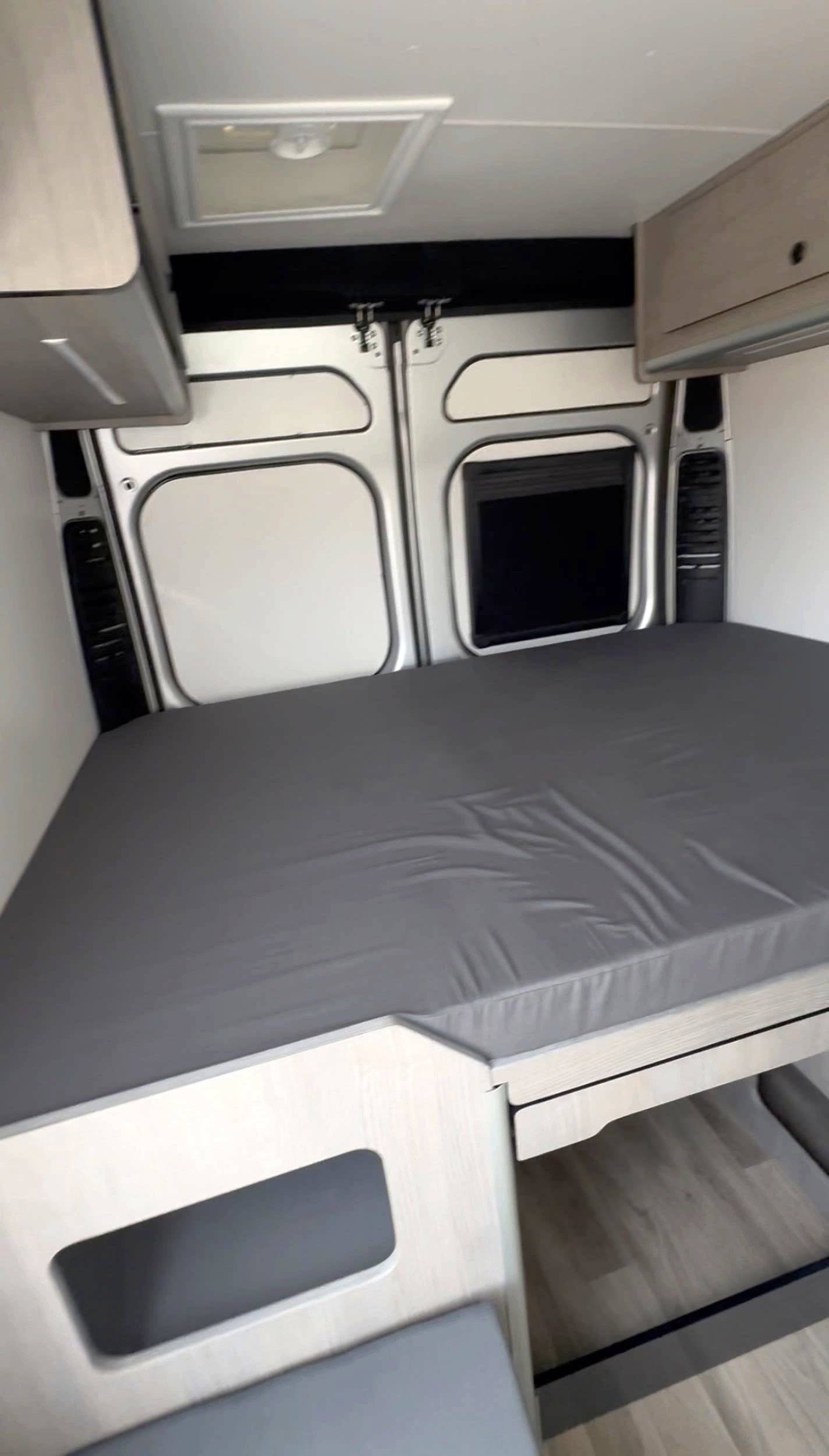 Berth Citroën - Yescapa