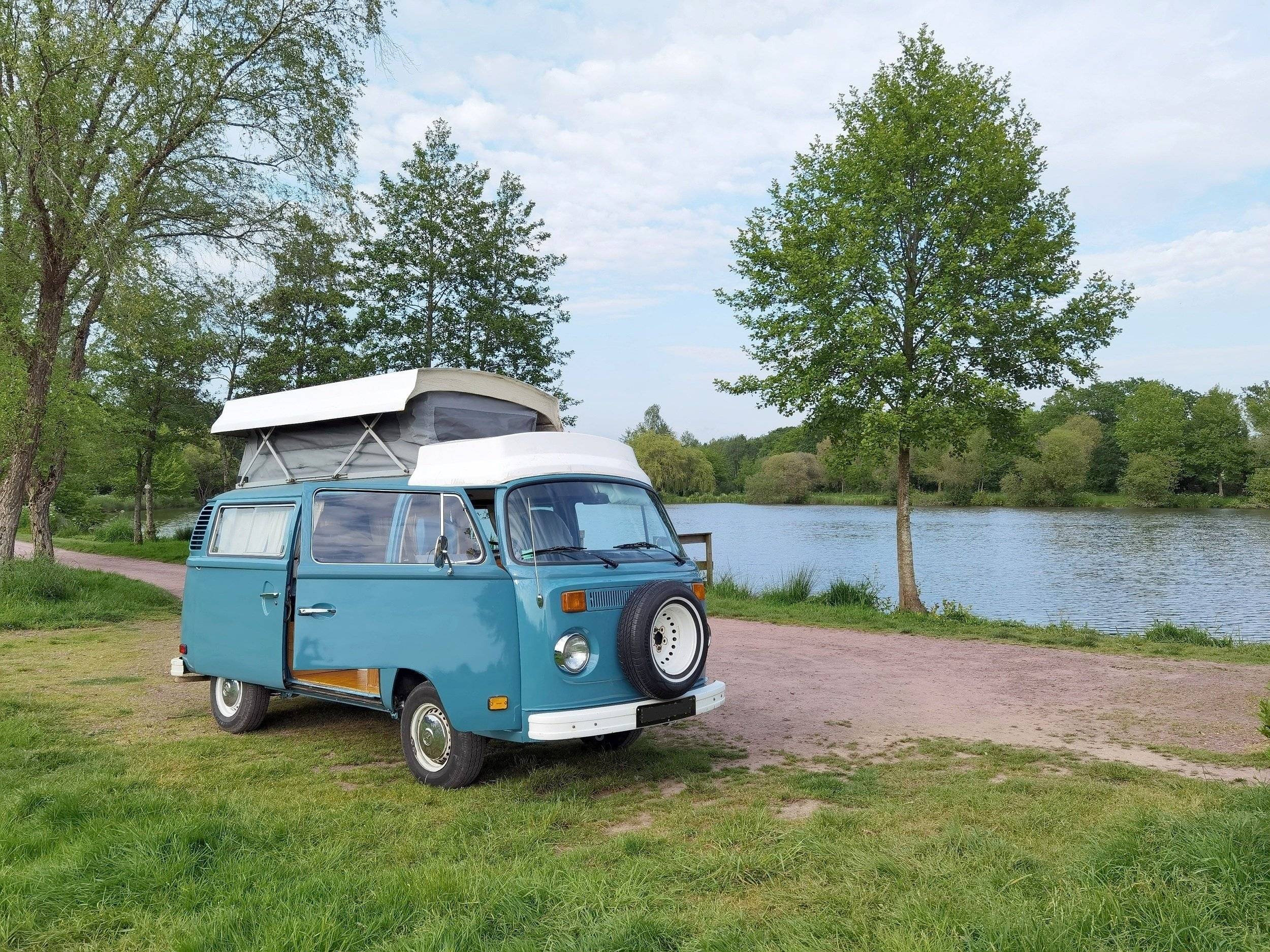 Volkswagen T2 Combi