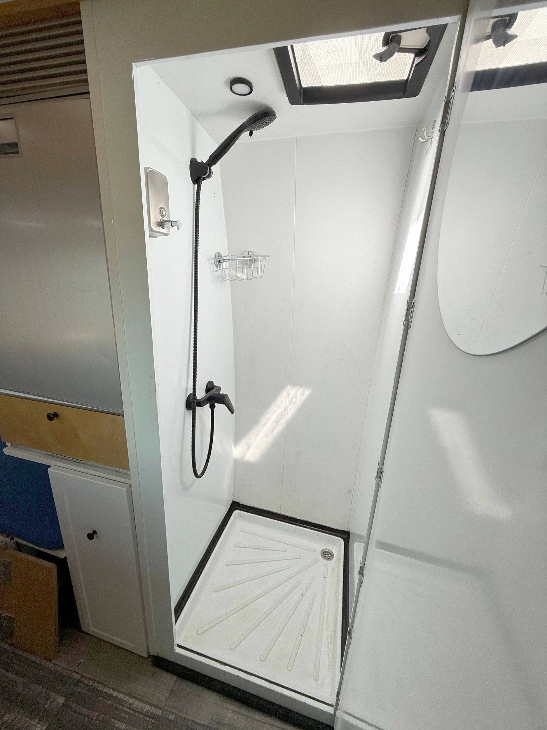 Custo Van Bahía Van – Camper Gran Volumen