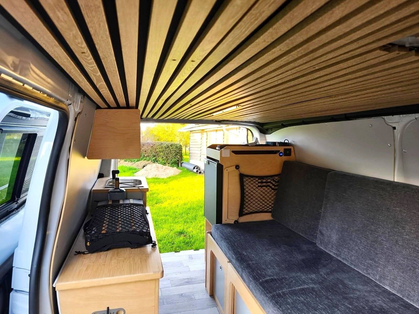 Loisirs 12 Jumpy 2l 180cv bte auto