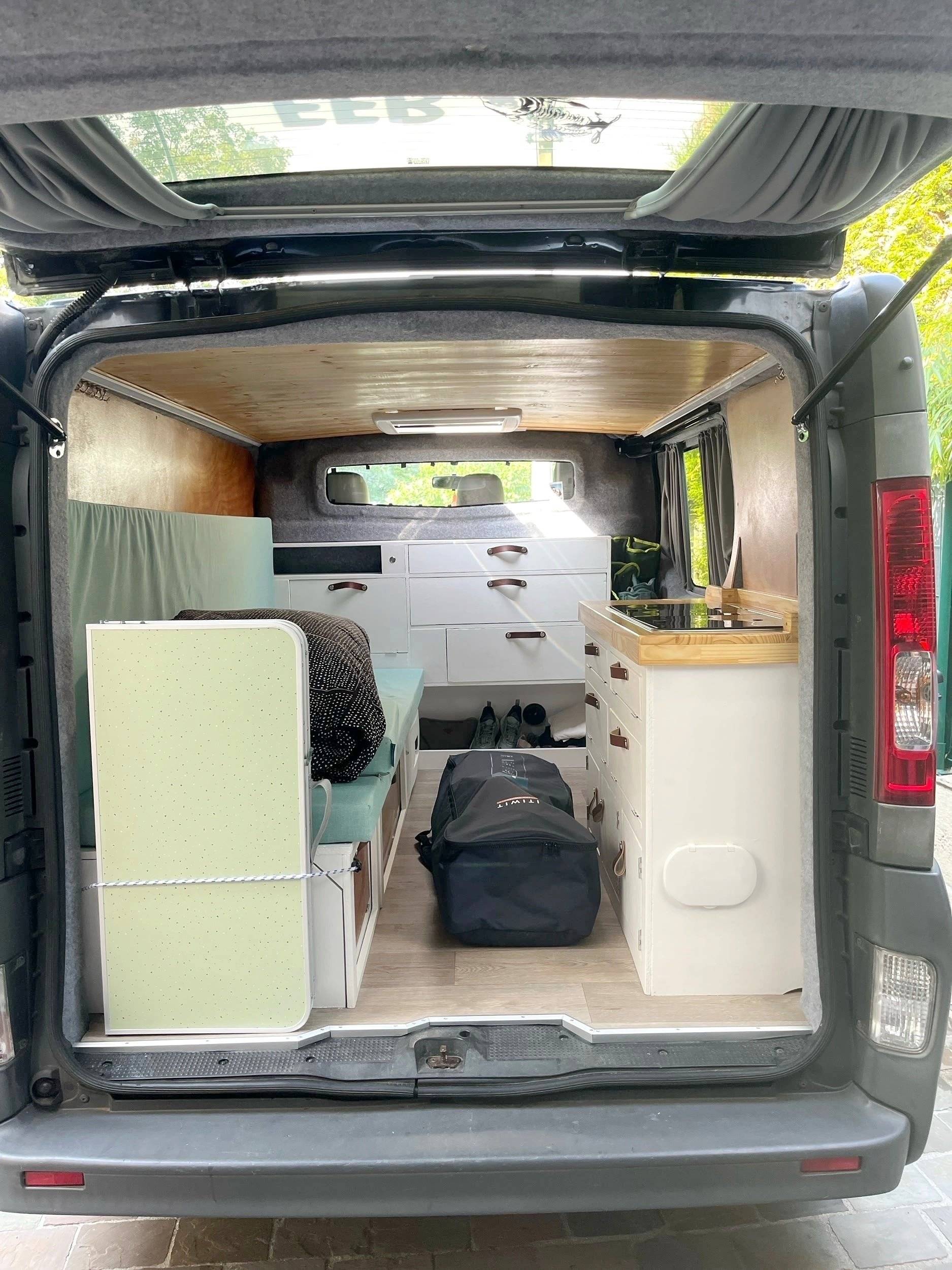 Opel Vivaro 115ch