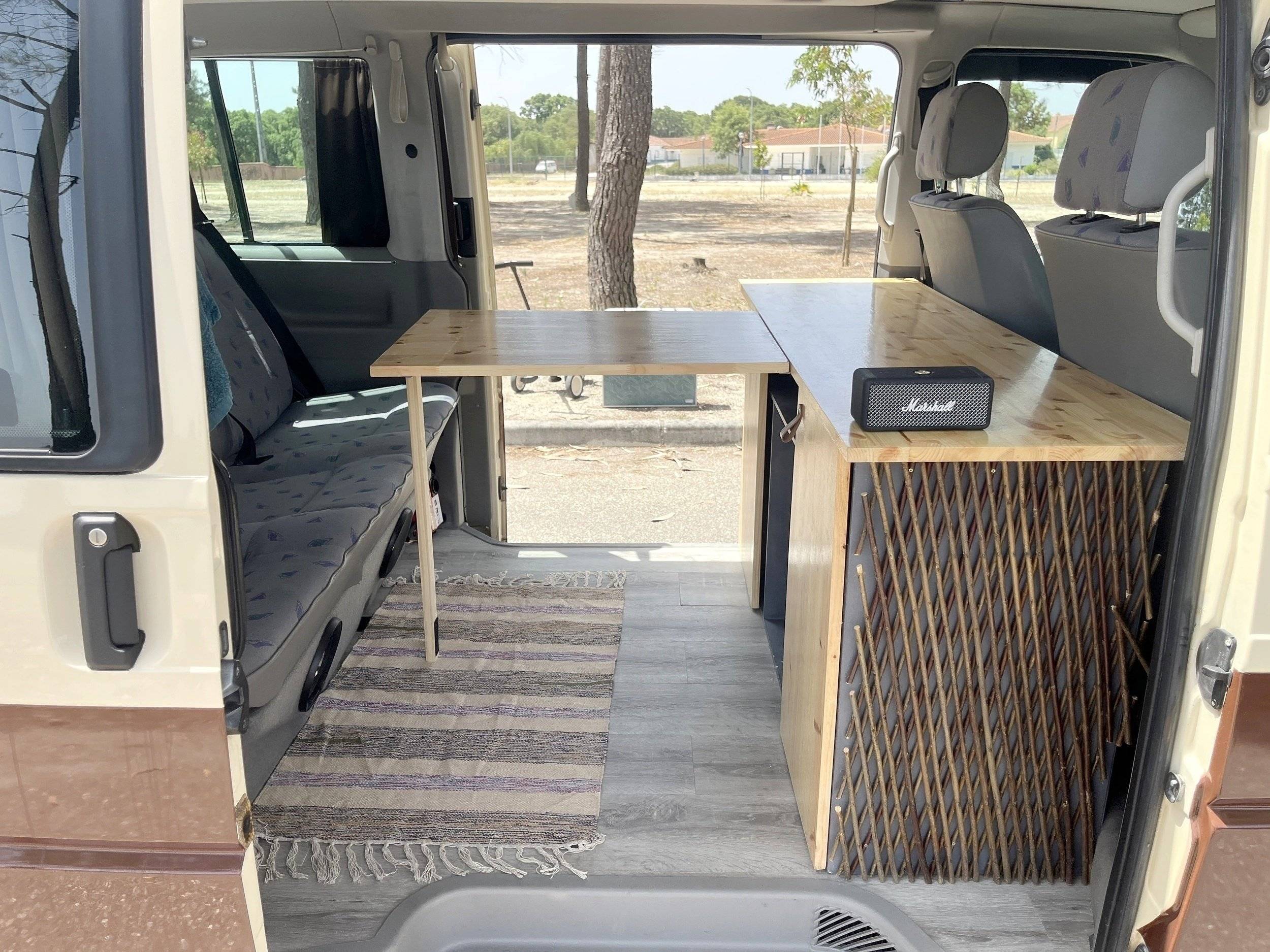 Volkswagen Transporter T4 2.4D