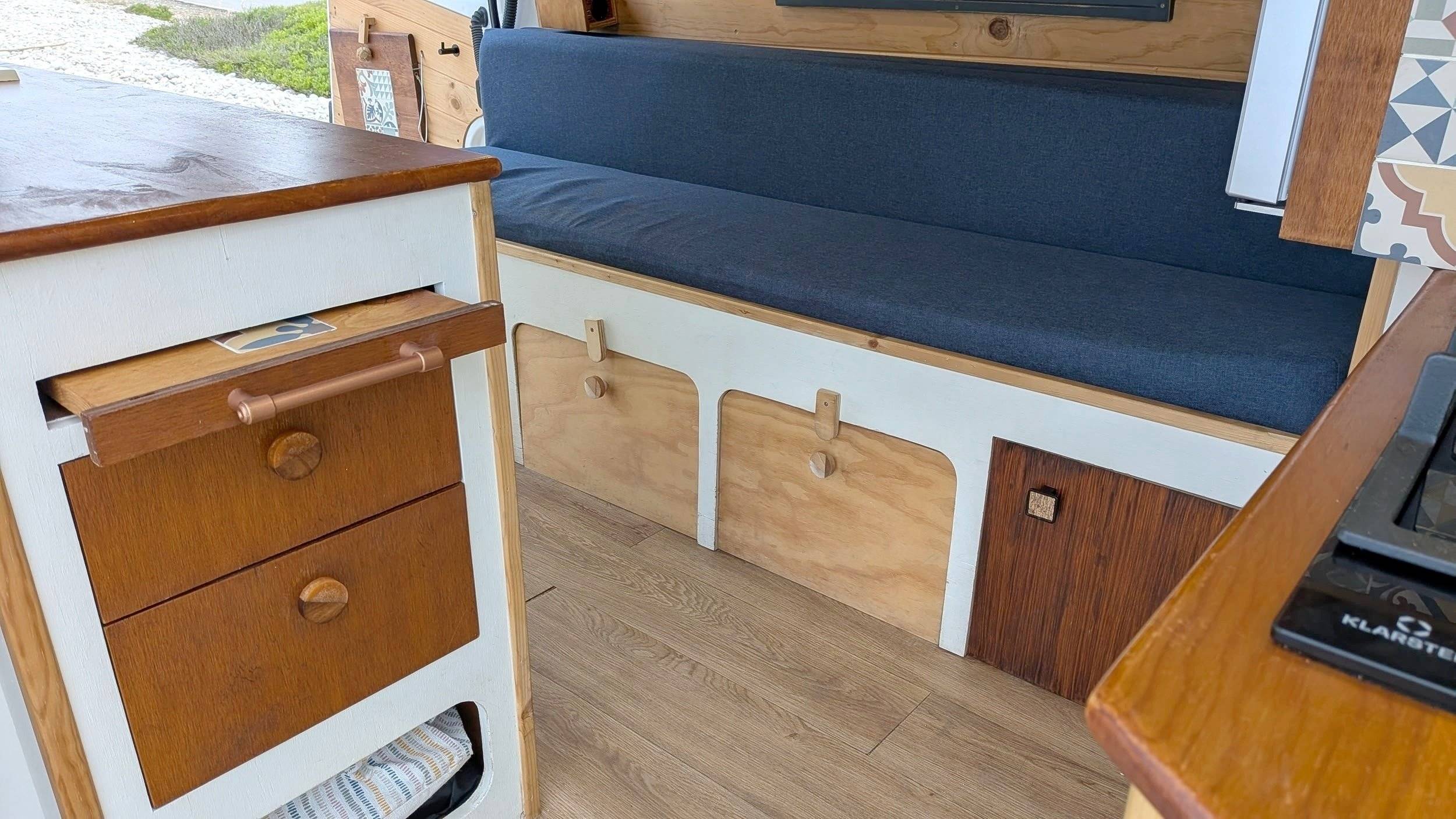 Volkswagen Transporter T4 2.4D