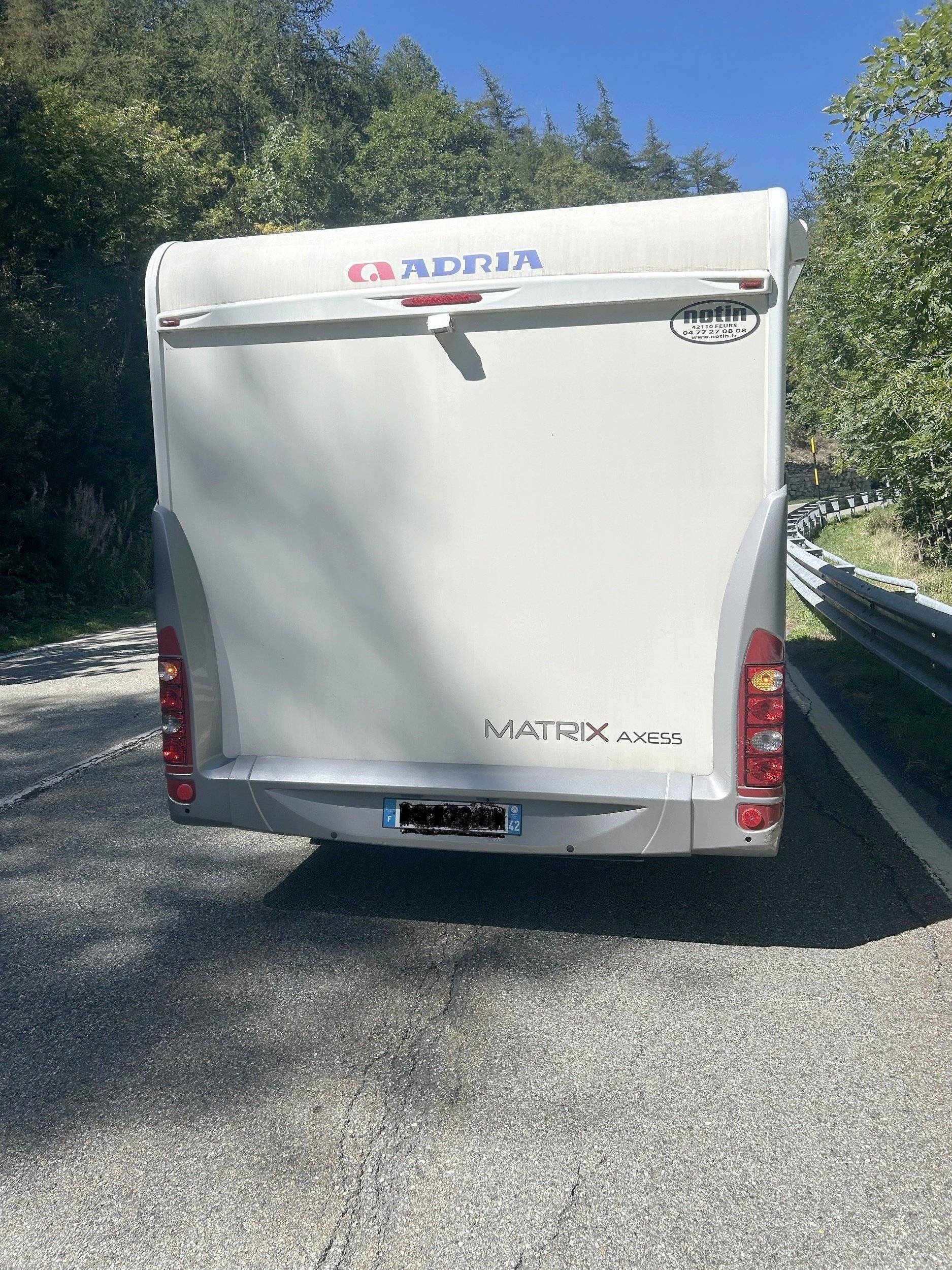 Adria 2,3 l 130 ch.