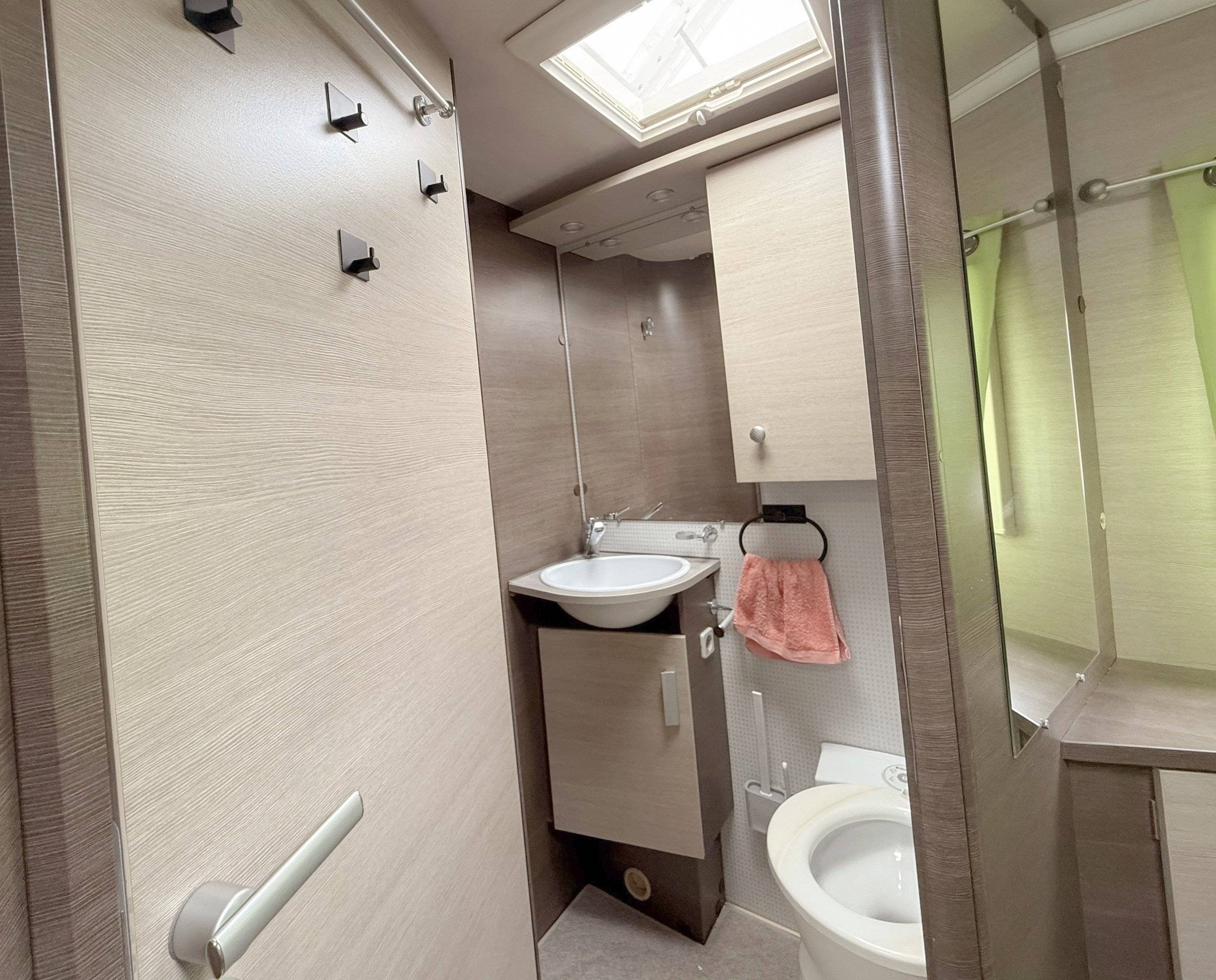 Bavaria Bavaria/ Artic T74