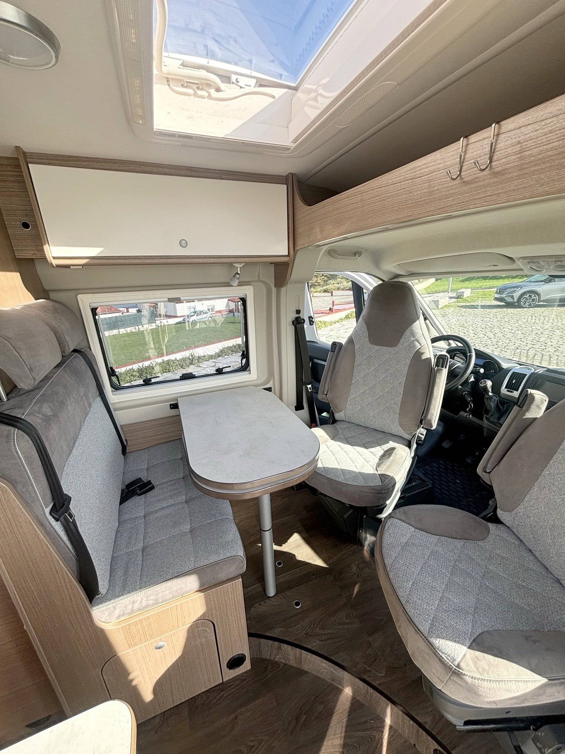 Carado 2,3 l 130 ch.