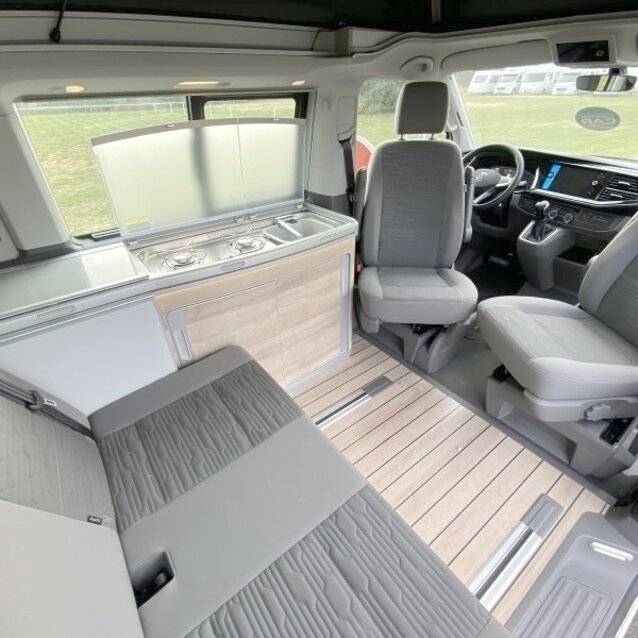Eethoek Volkswagen T6 2 l TDI 150 ch - Yescapa