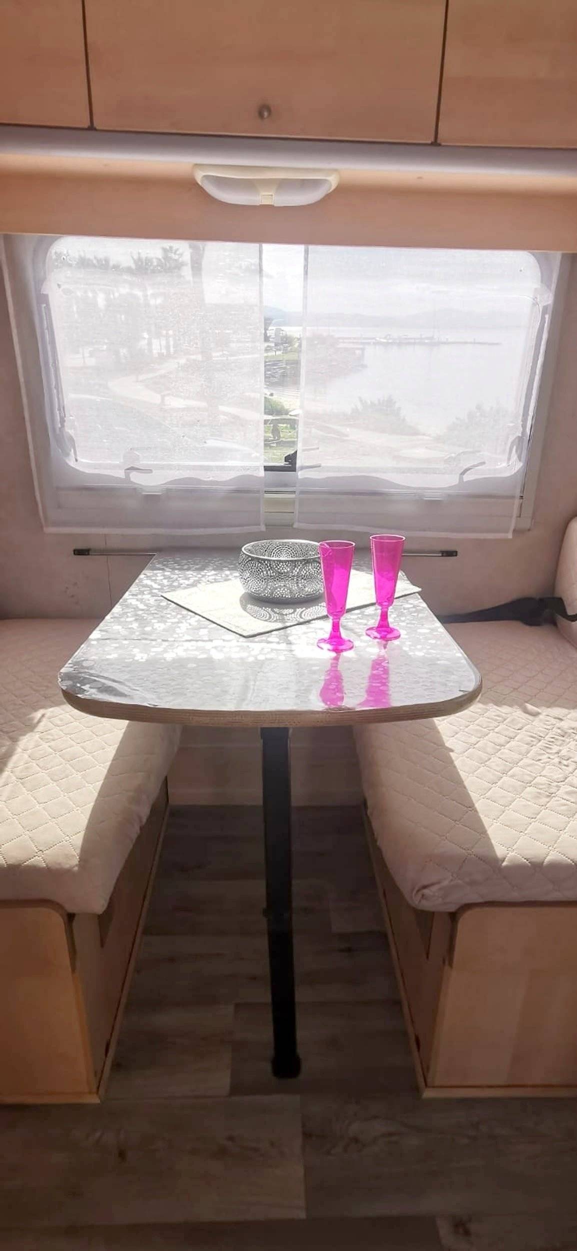 Dinette Fiat Fiat - Yescapa