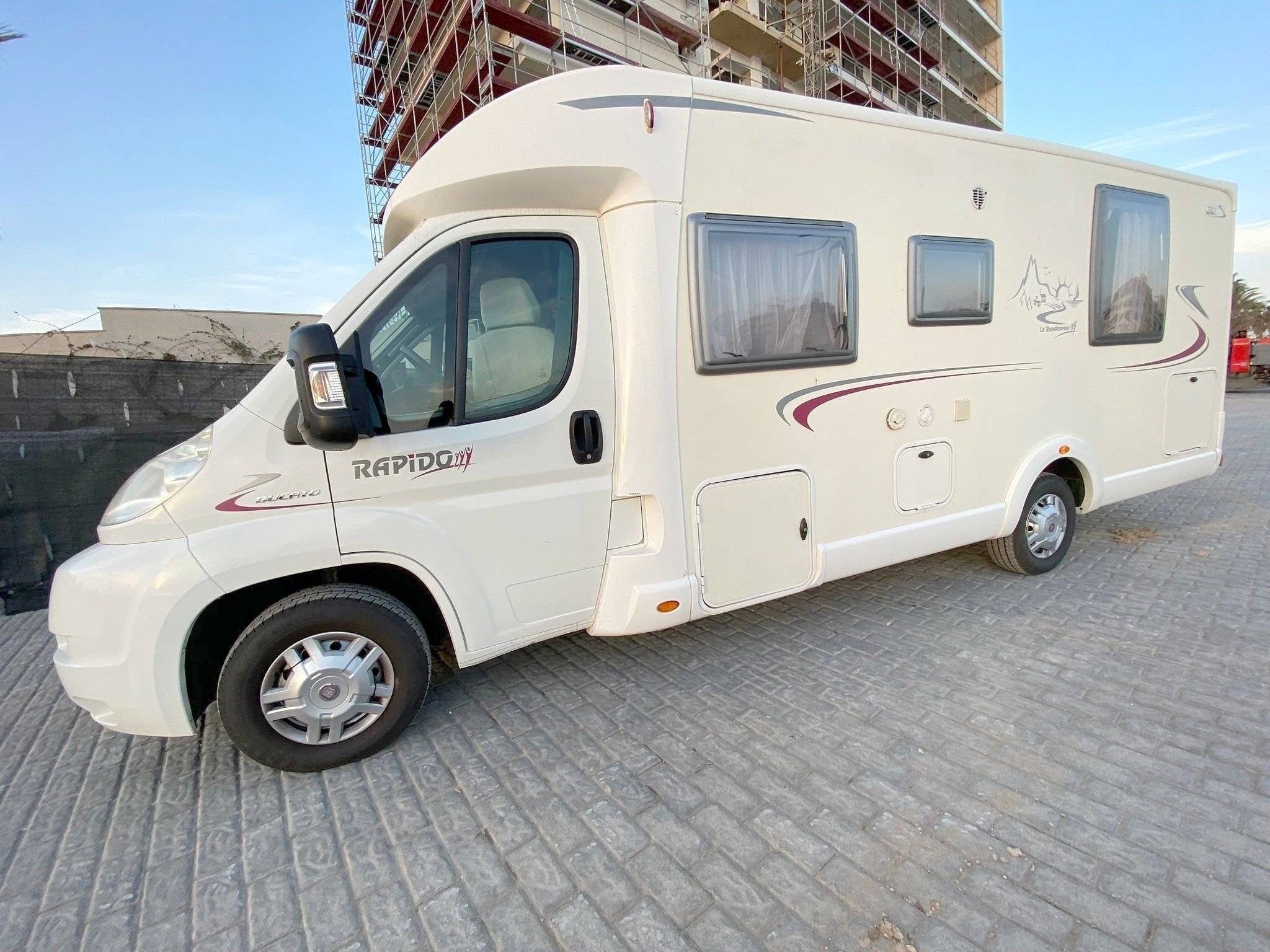 Camping-car Profilé 