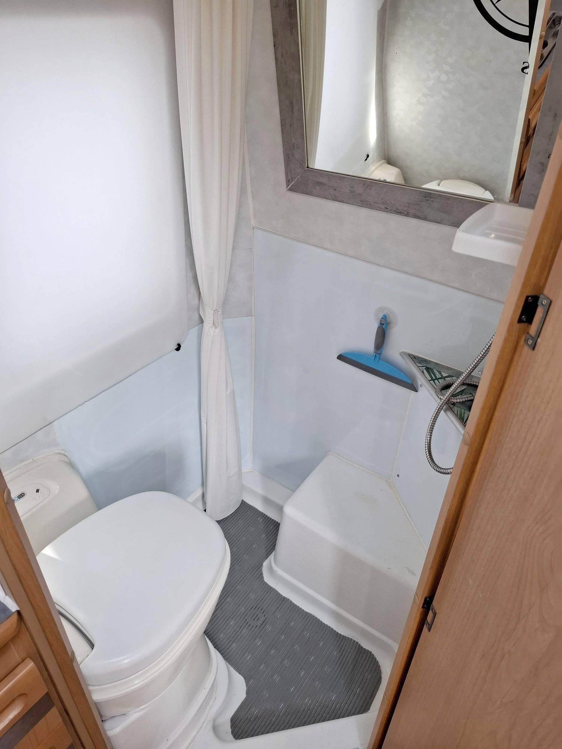 Adria Adriatik Twin