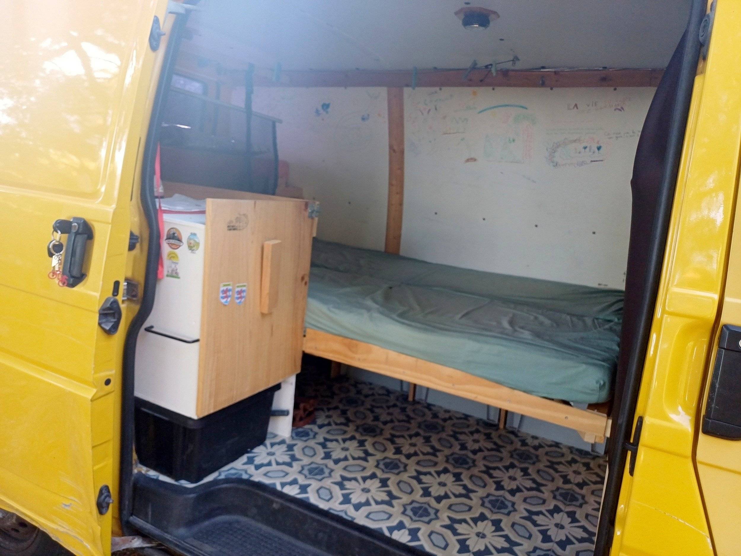 Dormidas Volkswagen T4 - Yescapa