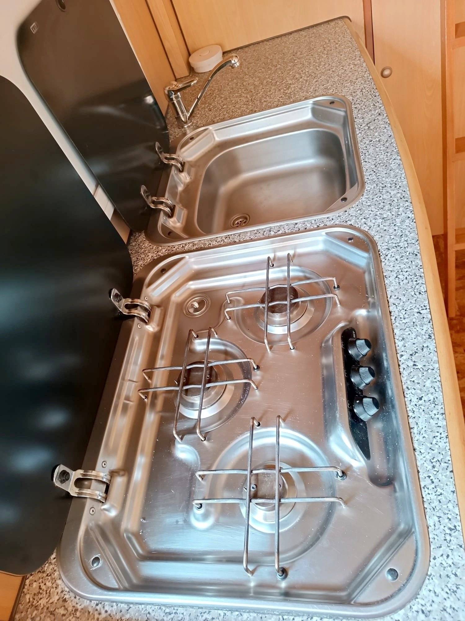 3 C Cartier/Brisebras Renault Master