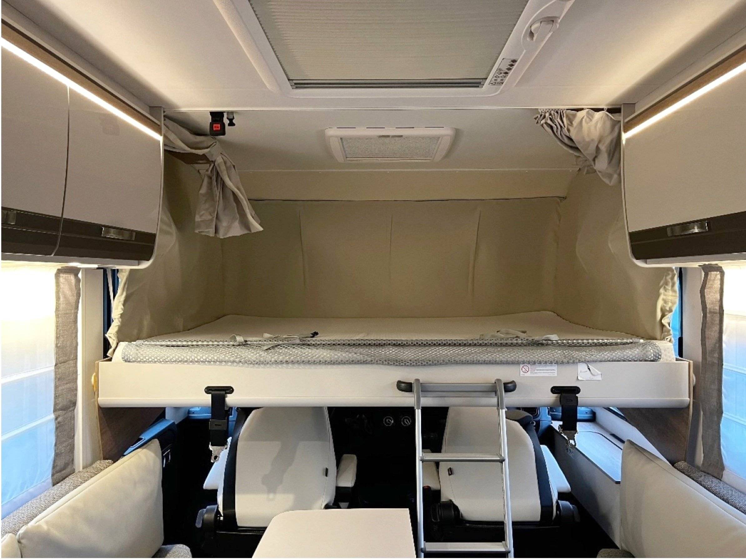 Dethleffs TREND  7057