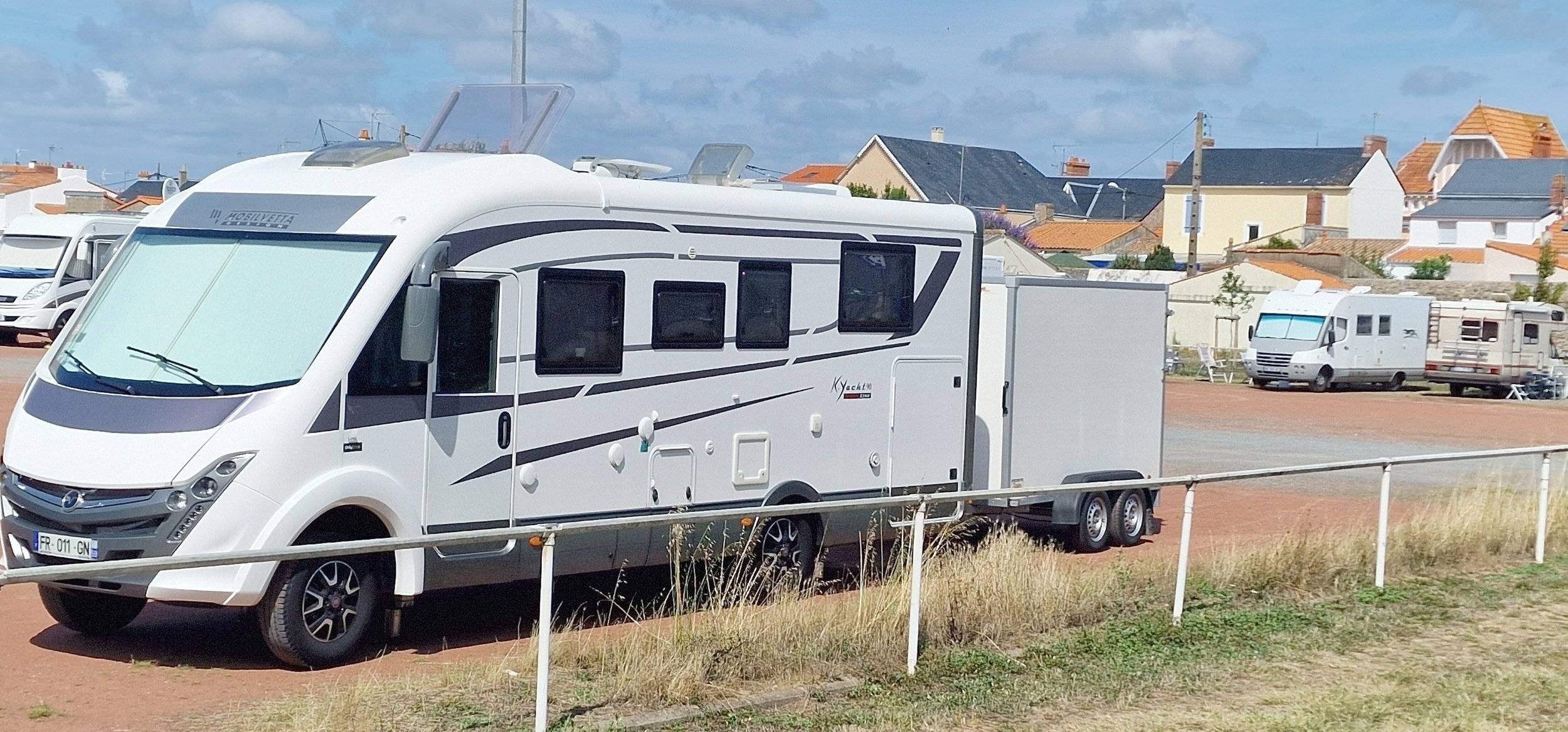 Mobilvetta mobilvetta kline yacht 90