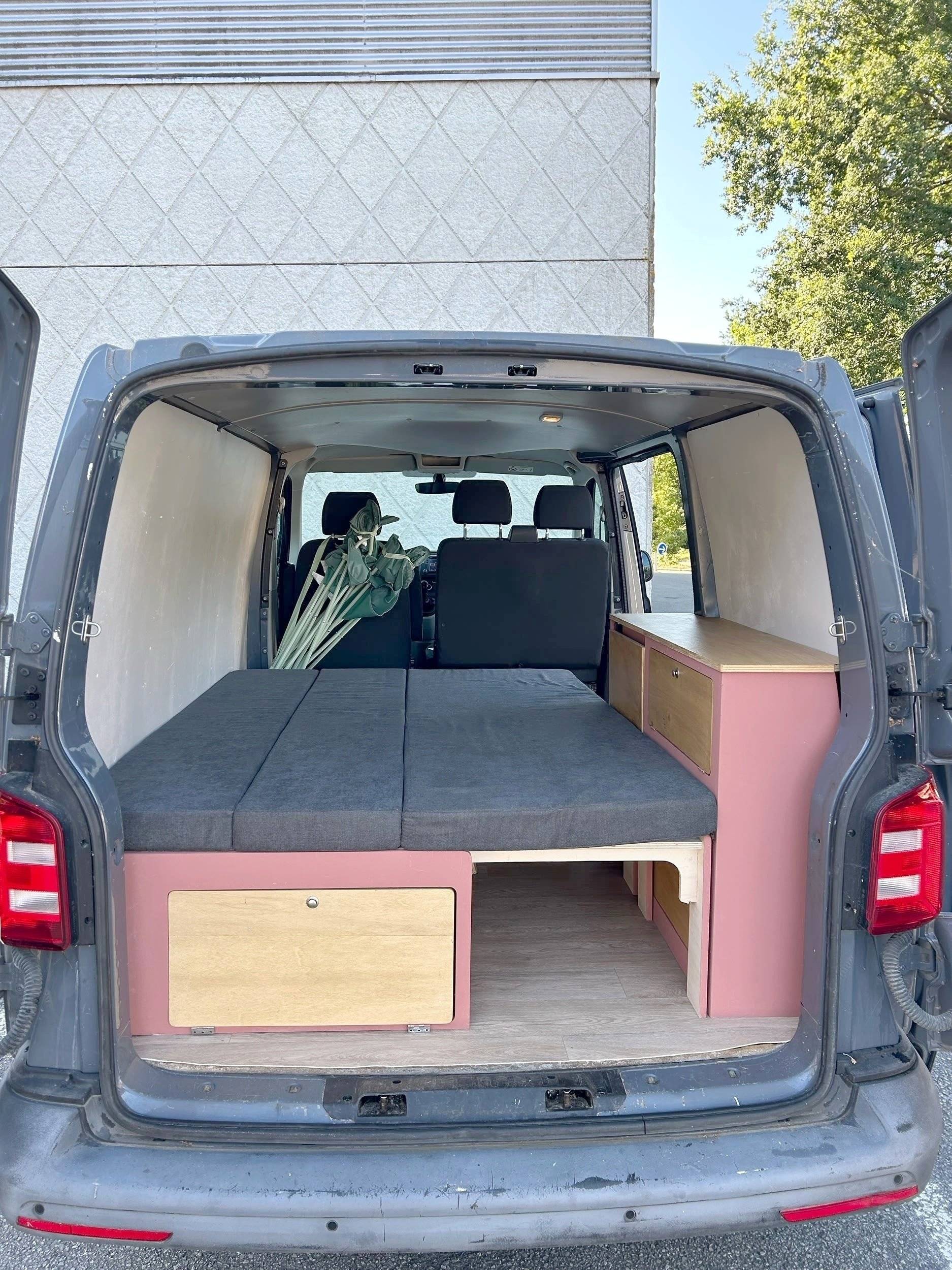Volkswagen T6 2 l 102