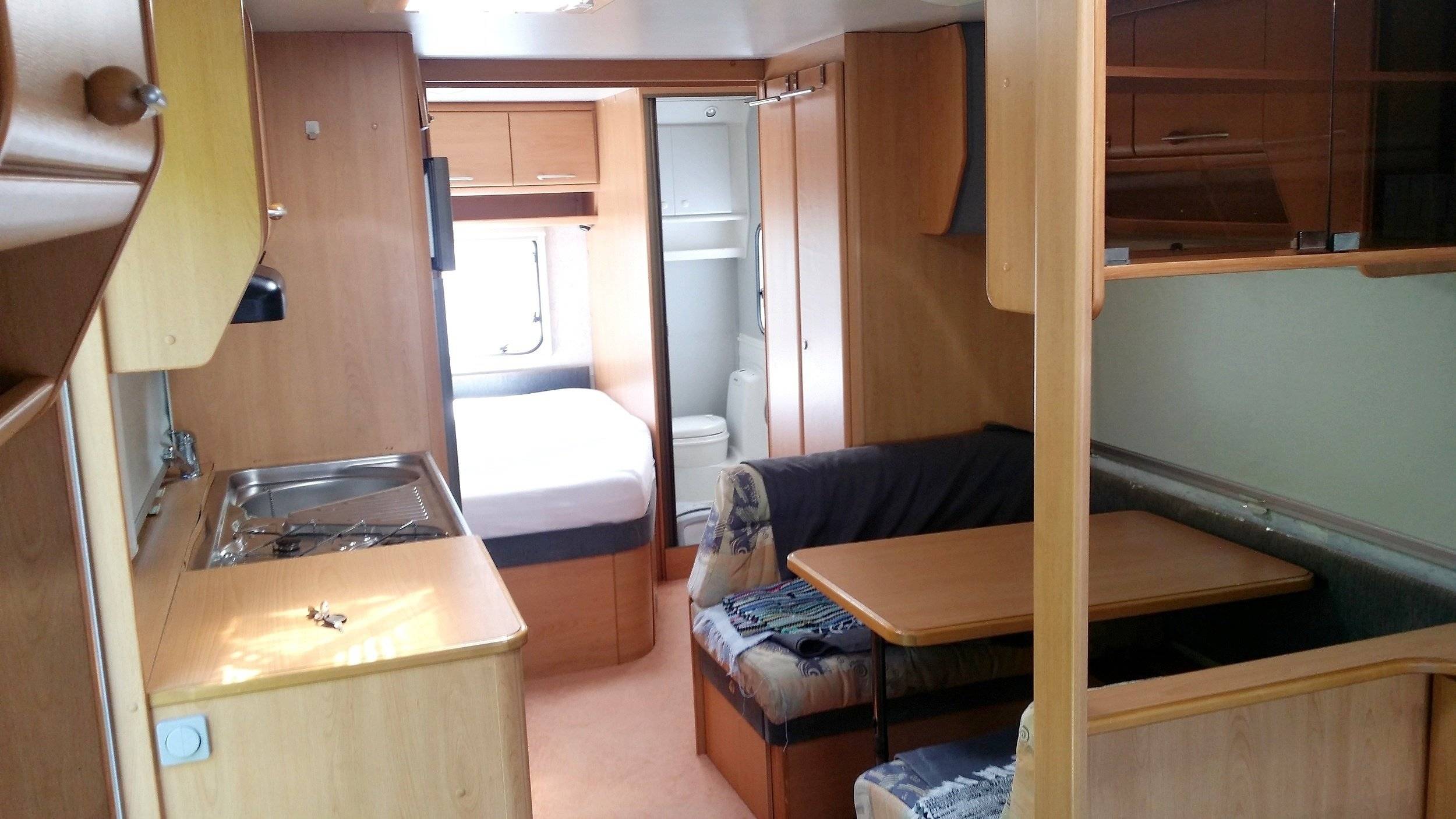 Dinette  - Yescapa