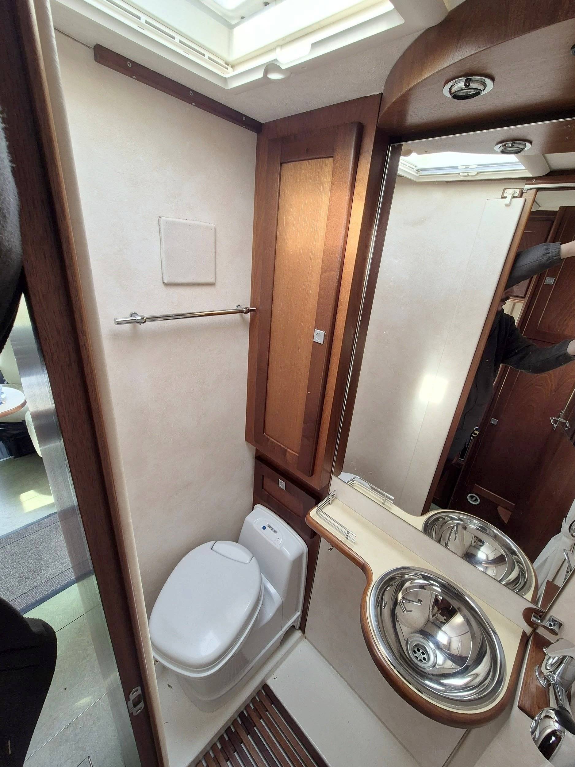 3 C Cartier/Brisebras Jazz II