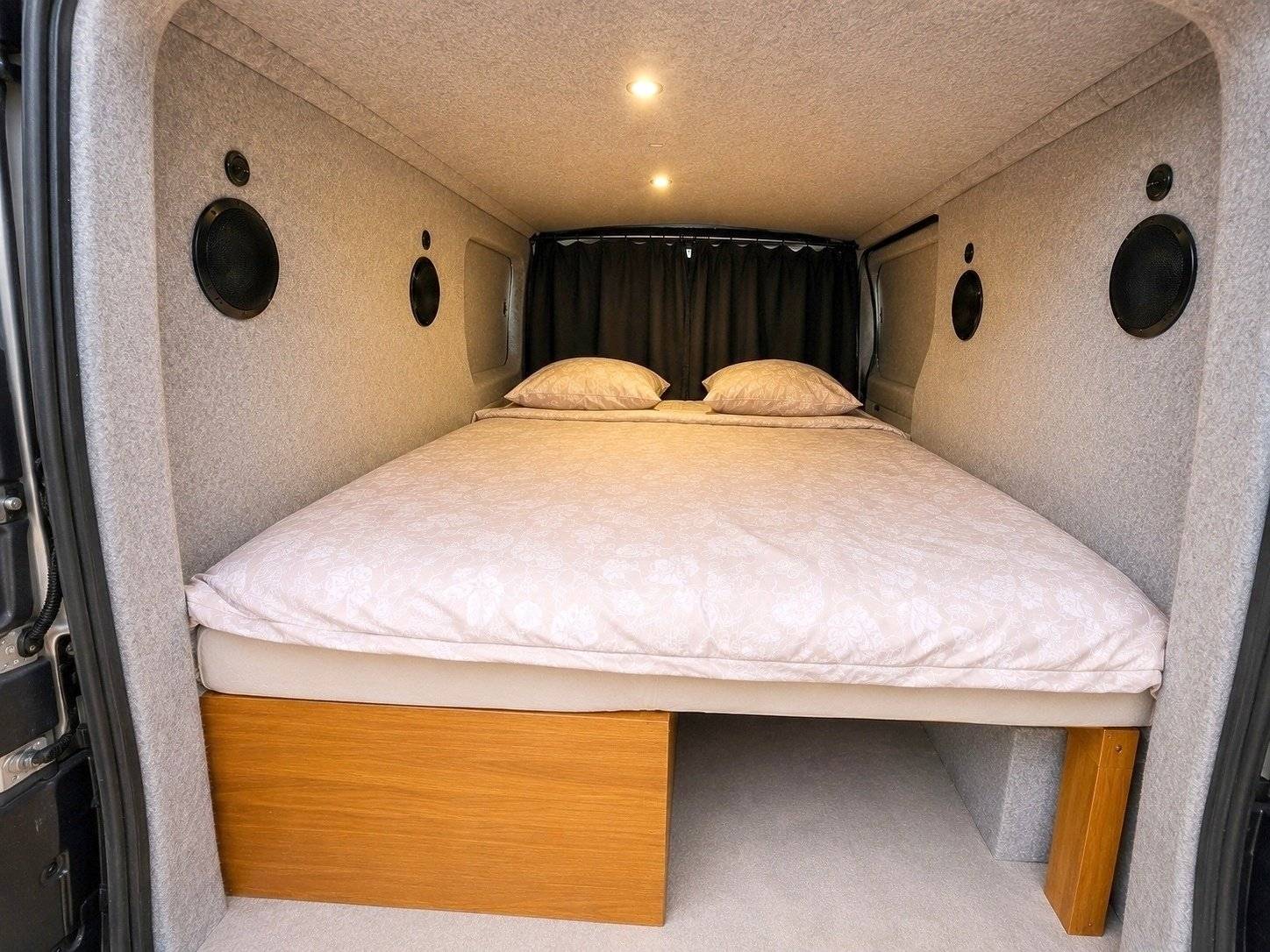 Van 