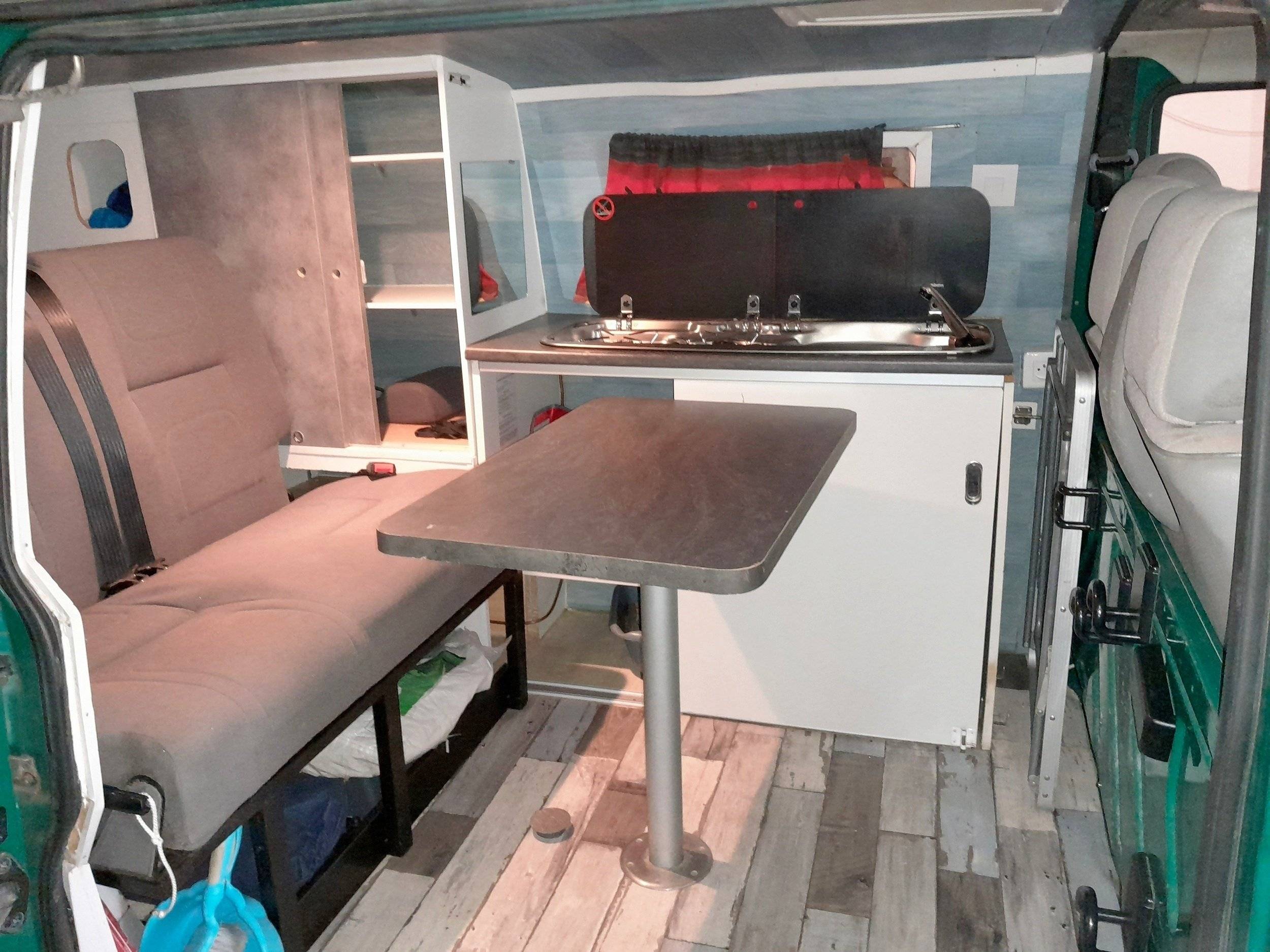 Ouest Caravaning Volkswagen Transporter