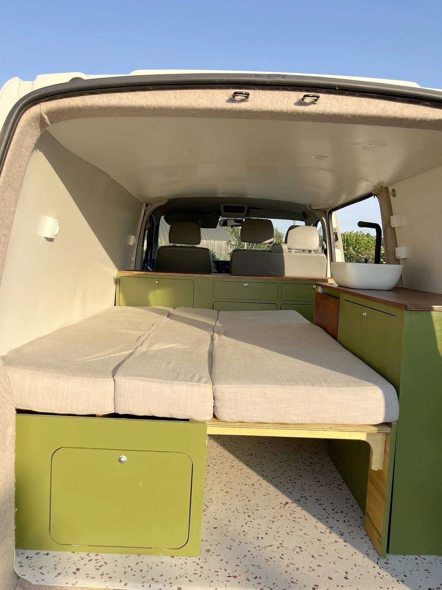 Volkswagen T5 2,0 l 84 ch