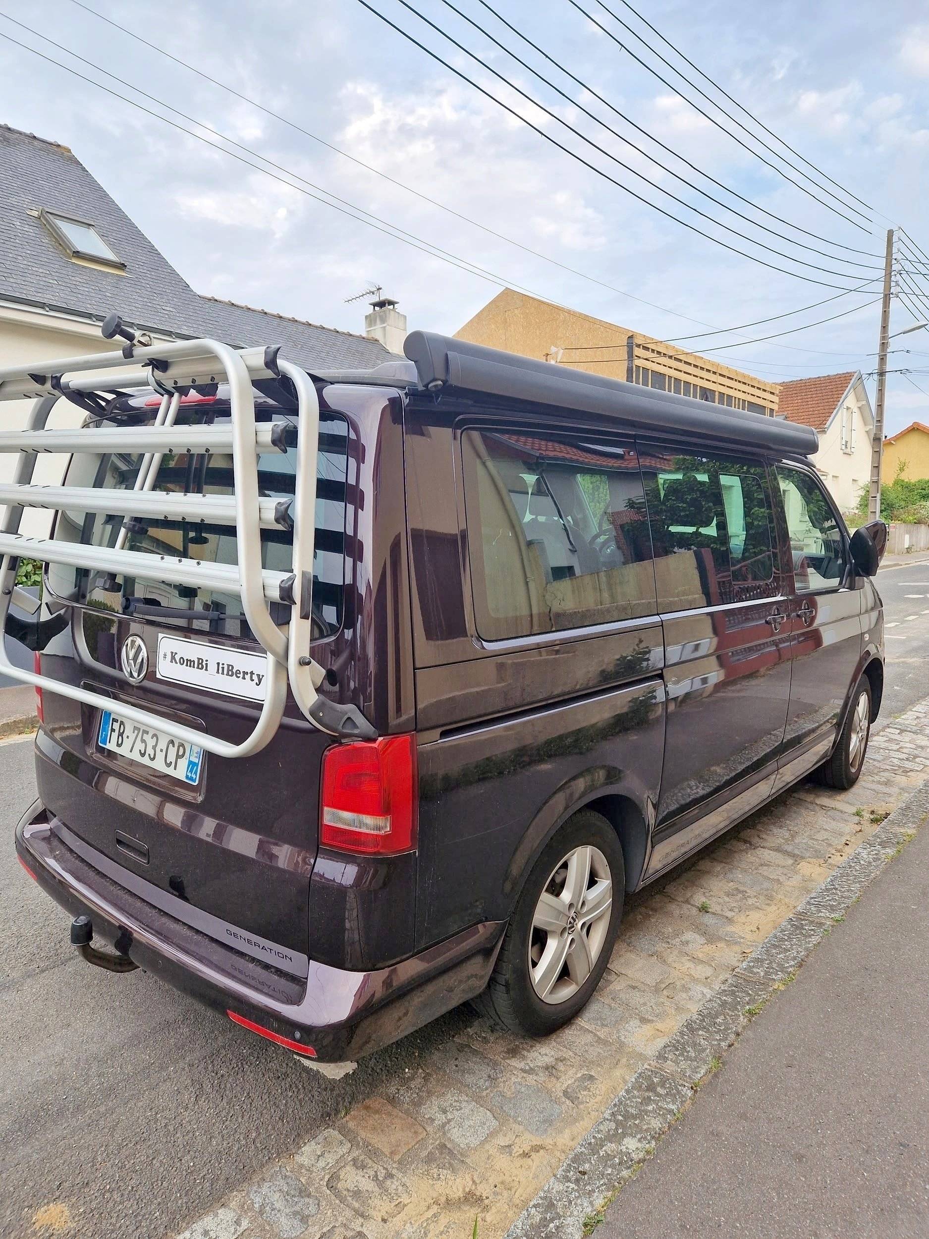 Volkswagen T5 California 