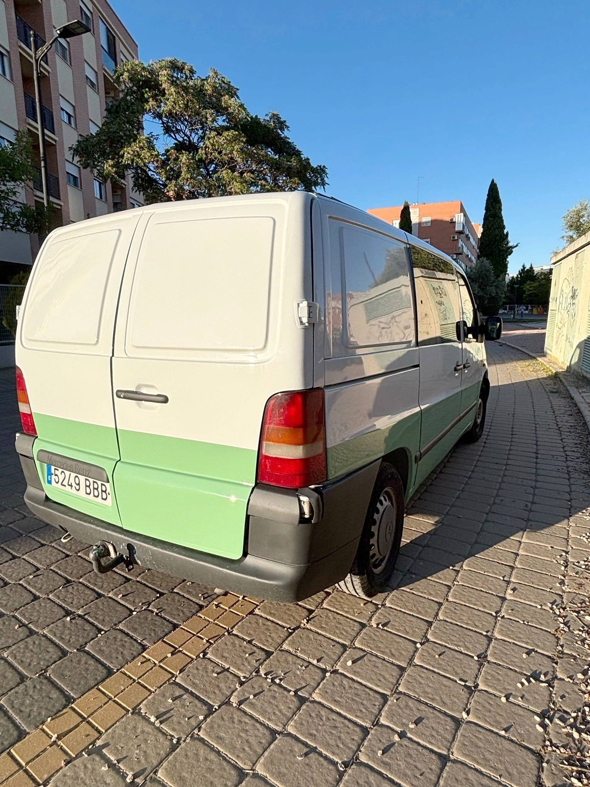 Mercedes Vito 110d mixto
