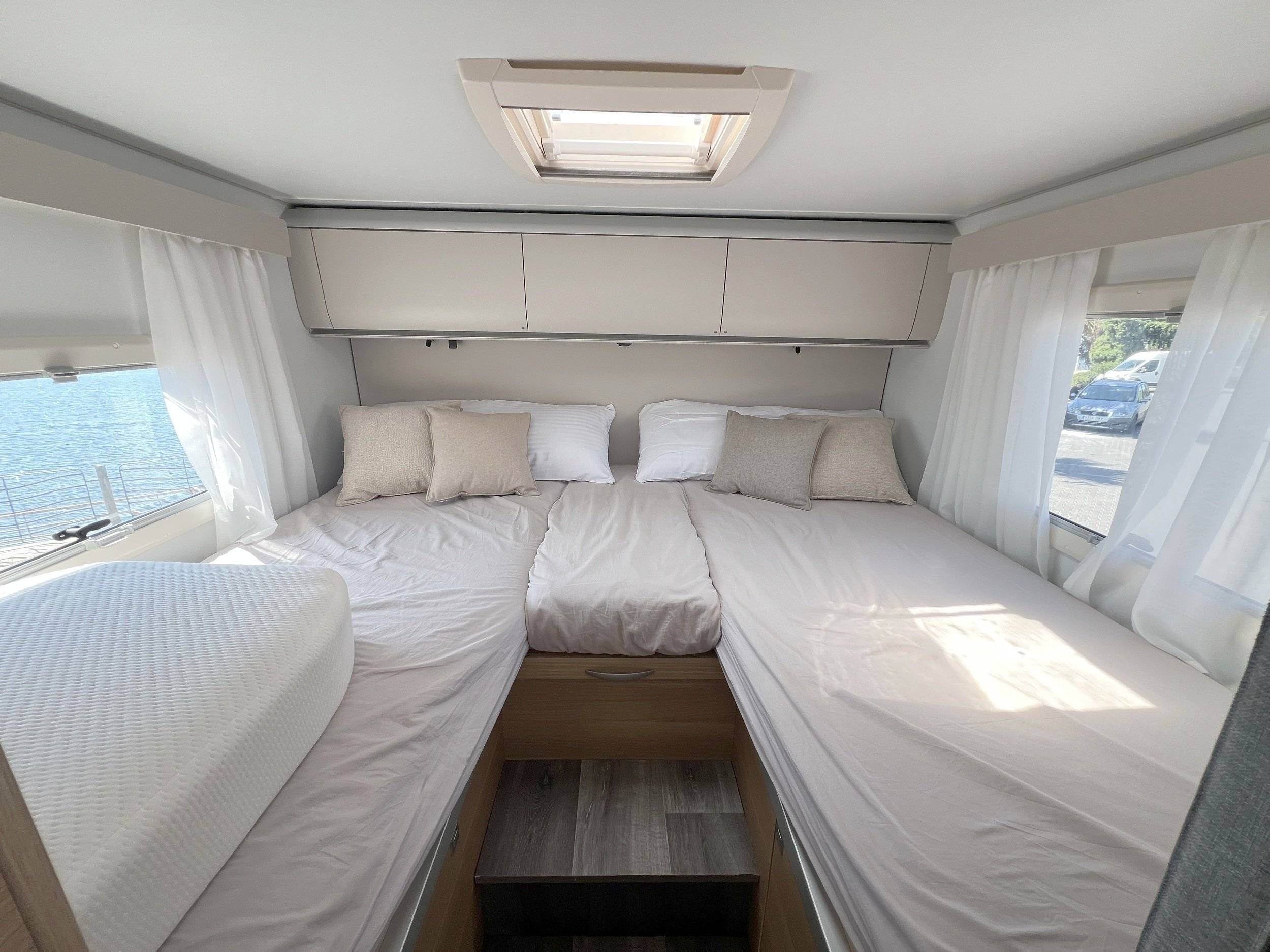 Adria CORAL XL 660SL