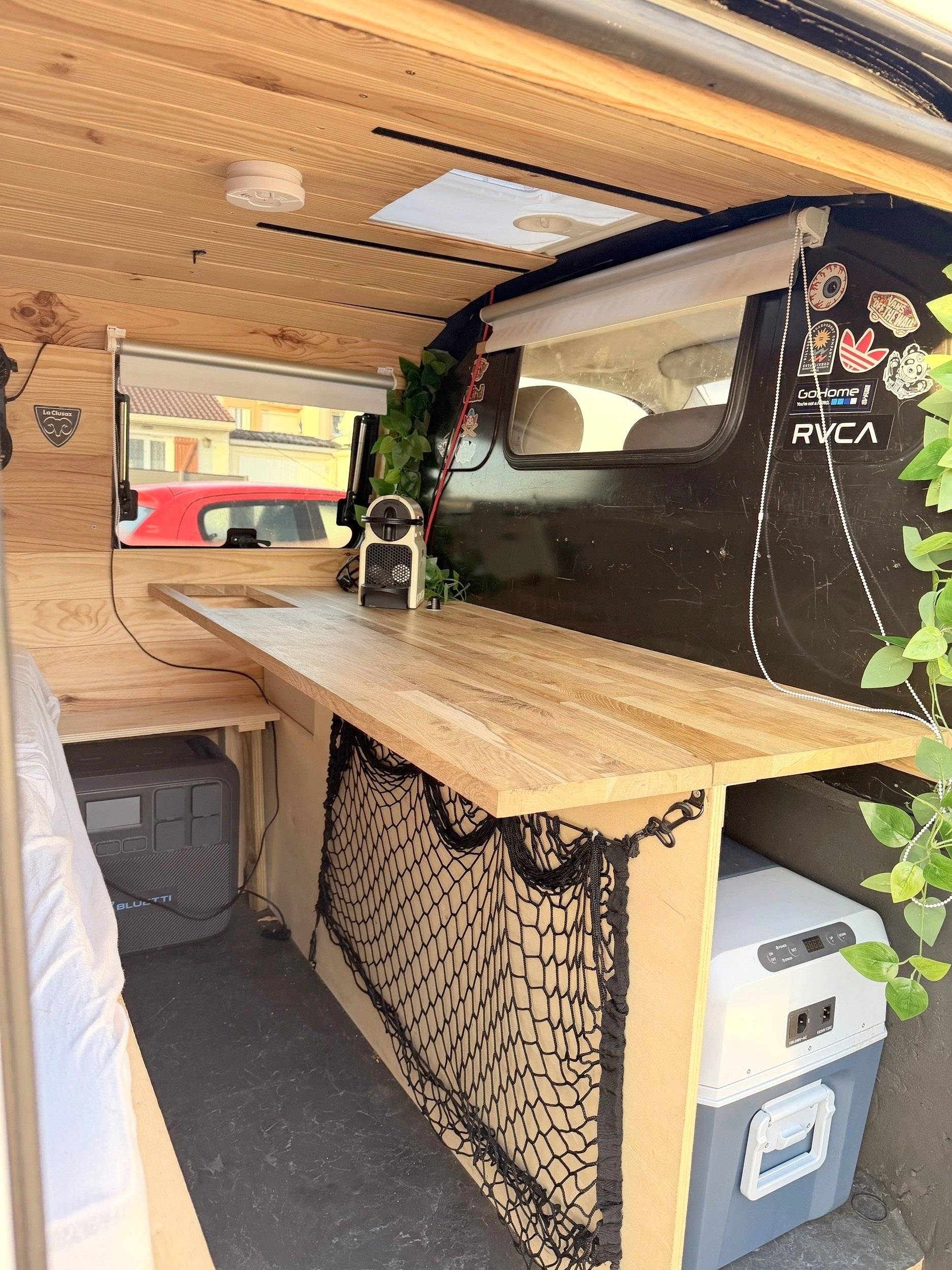 Coin repas Volkswagen Volkswagen T5 - Yescapa