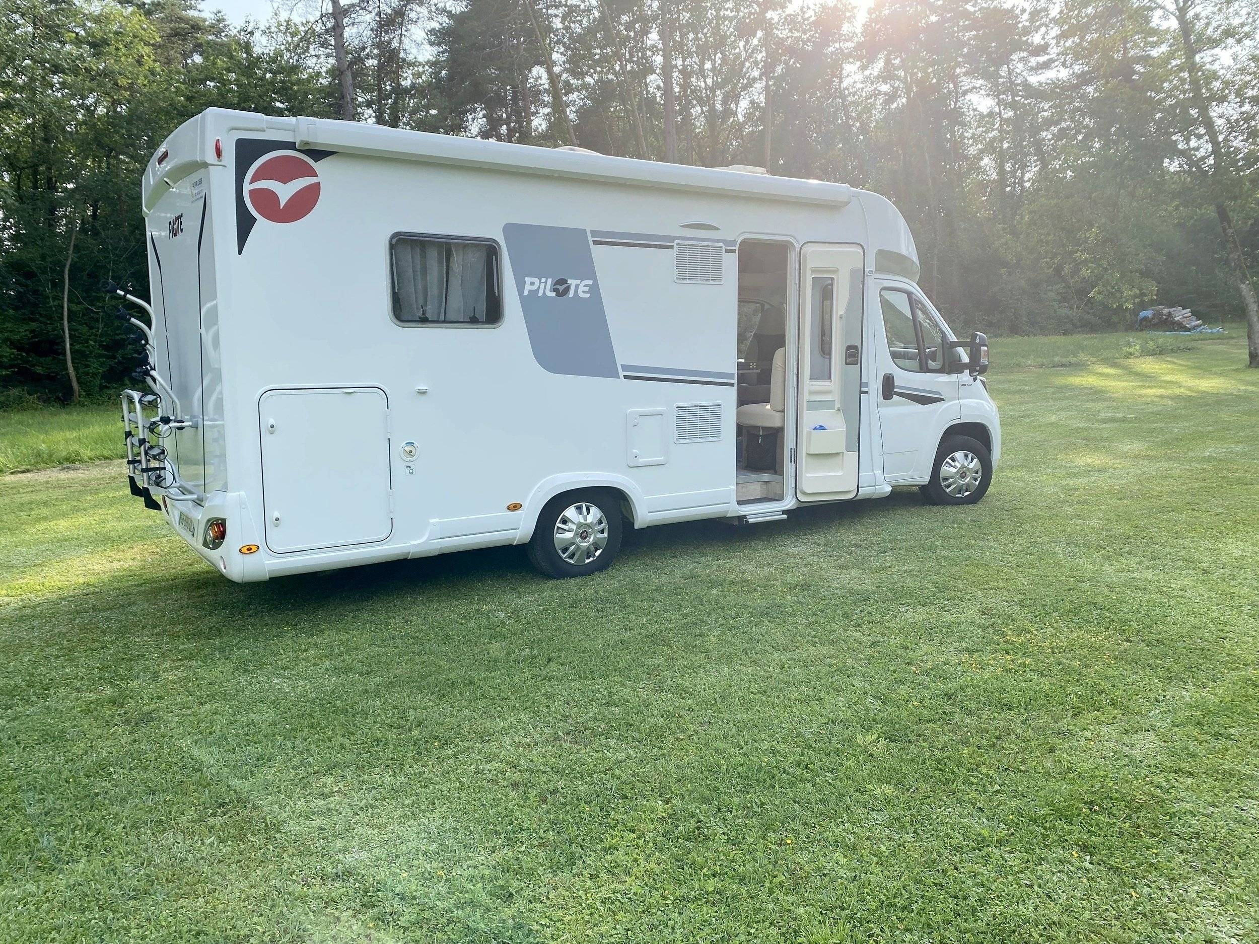 Pilote P726 FC Evidence 