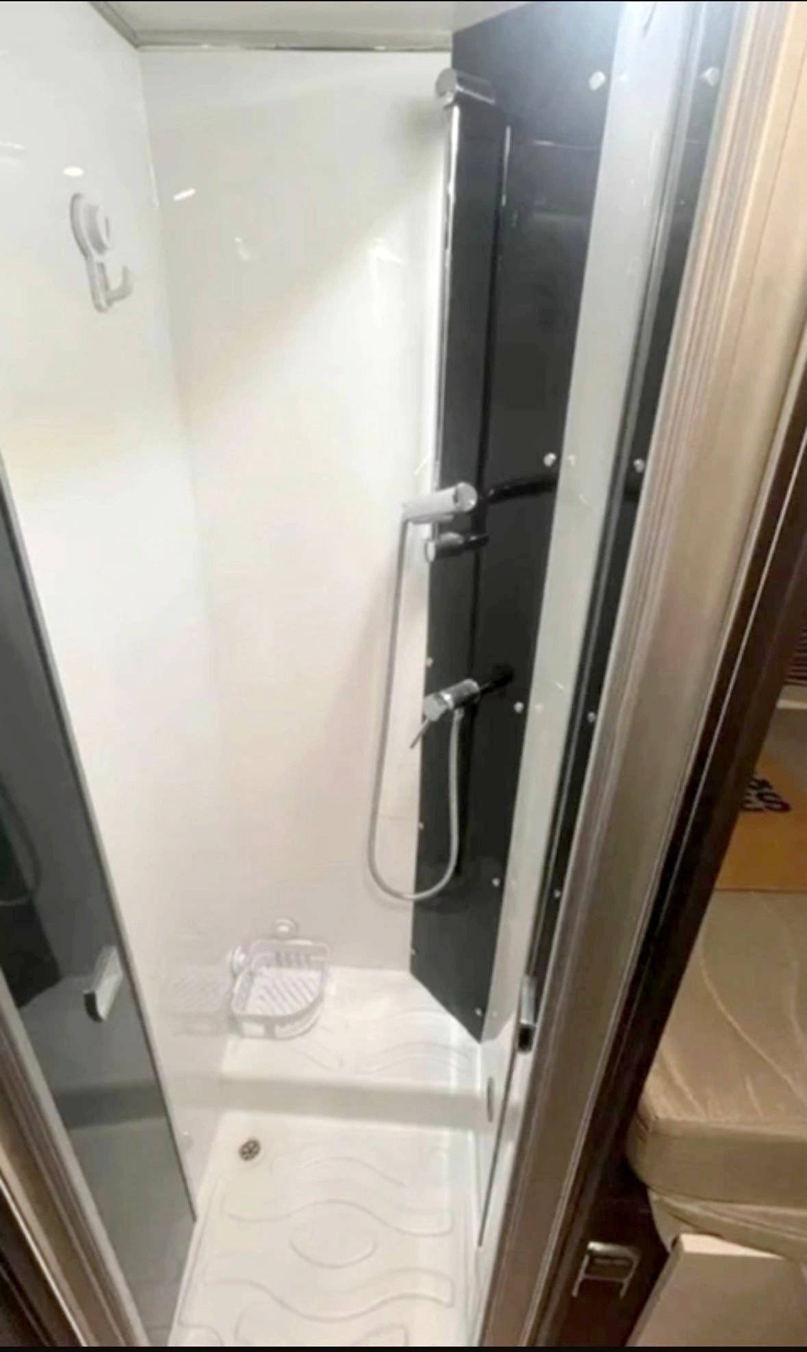 Plazas en cama Fiat Ducato 2.3 multijet 130cv - Yescapa