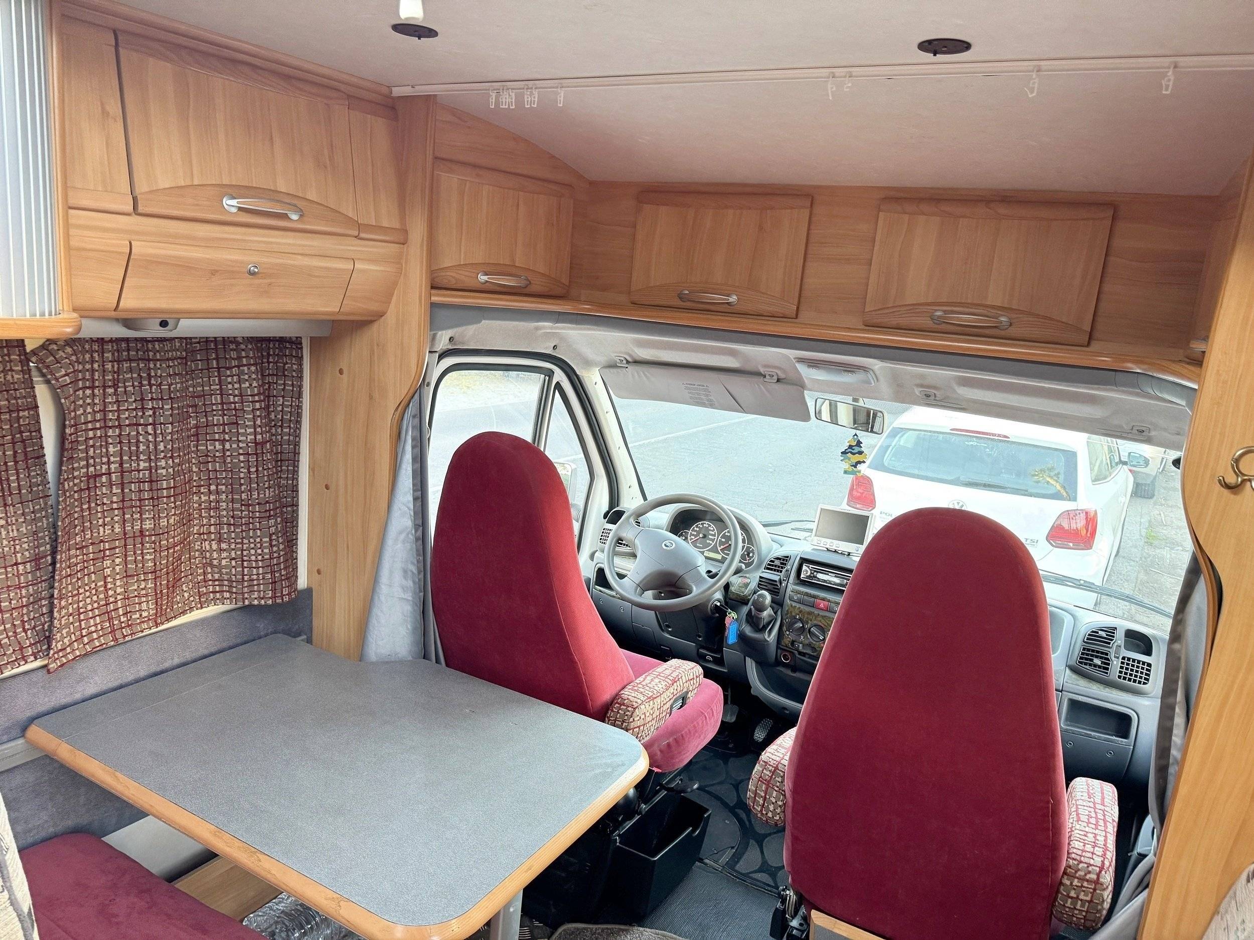 Schlafplätze Fiat Ducato 2.8 jtd - Yescapa