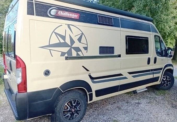 Challenger V114 Anniversary