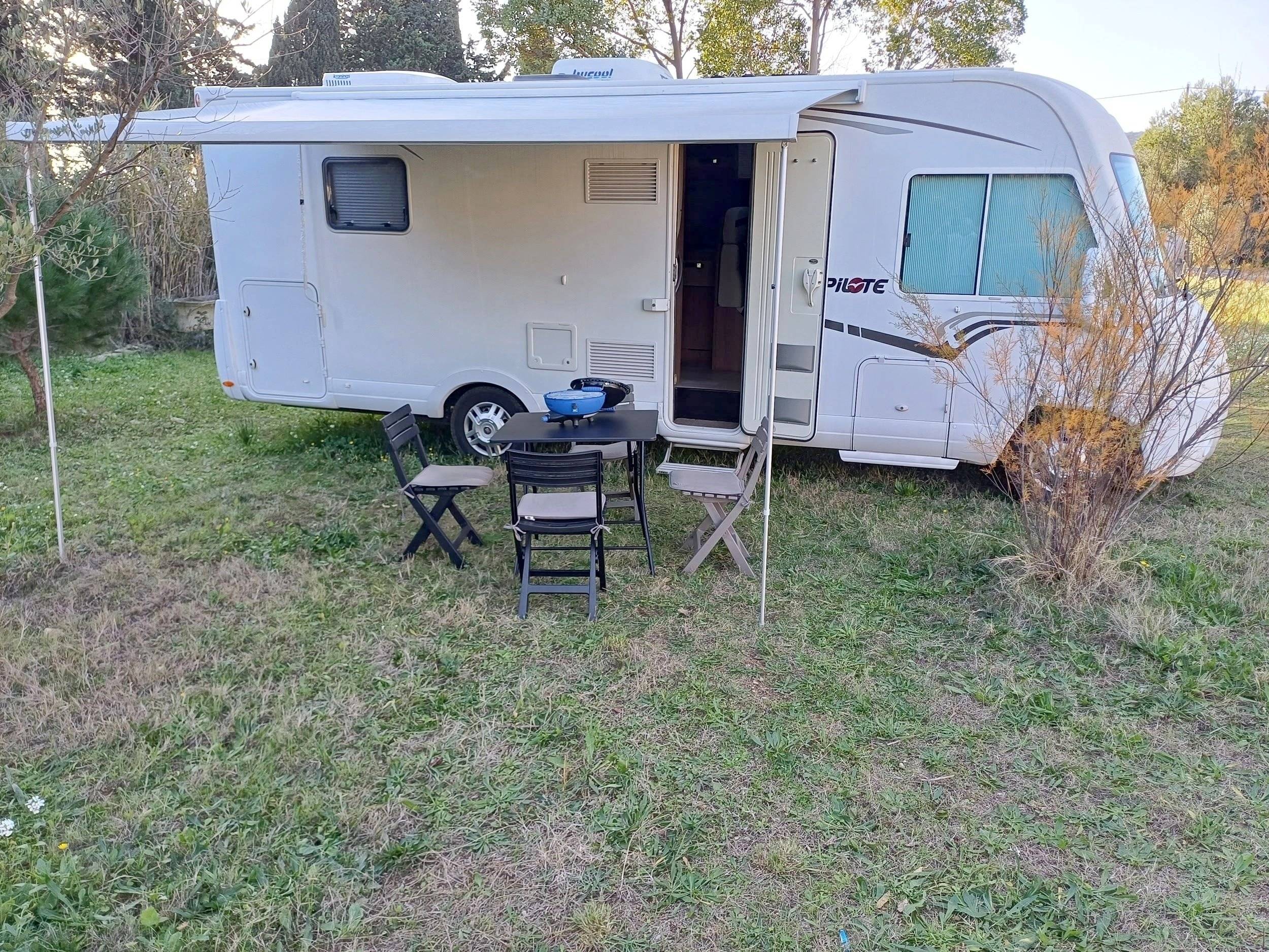 Pilote G740 aventura