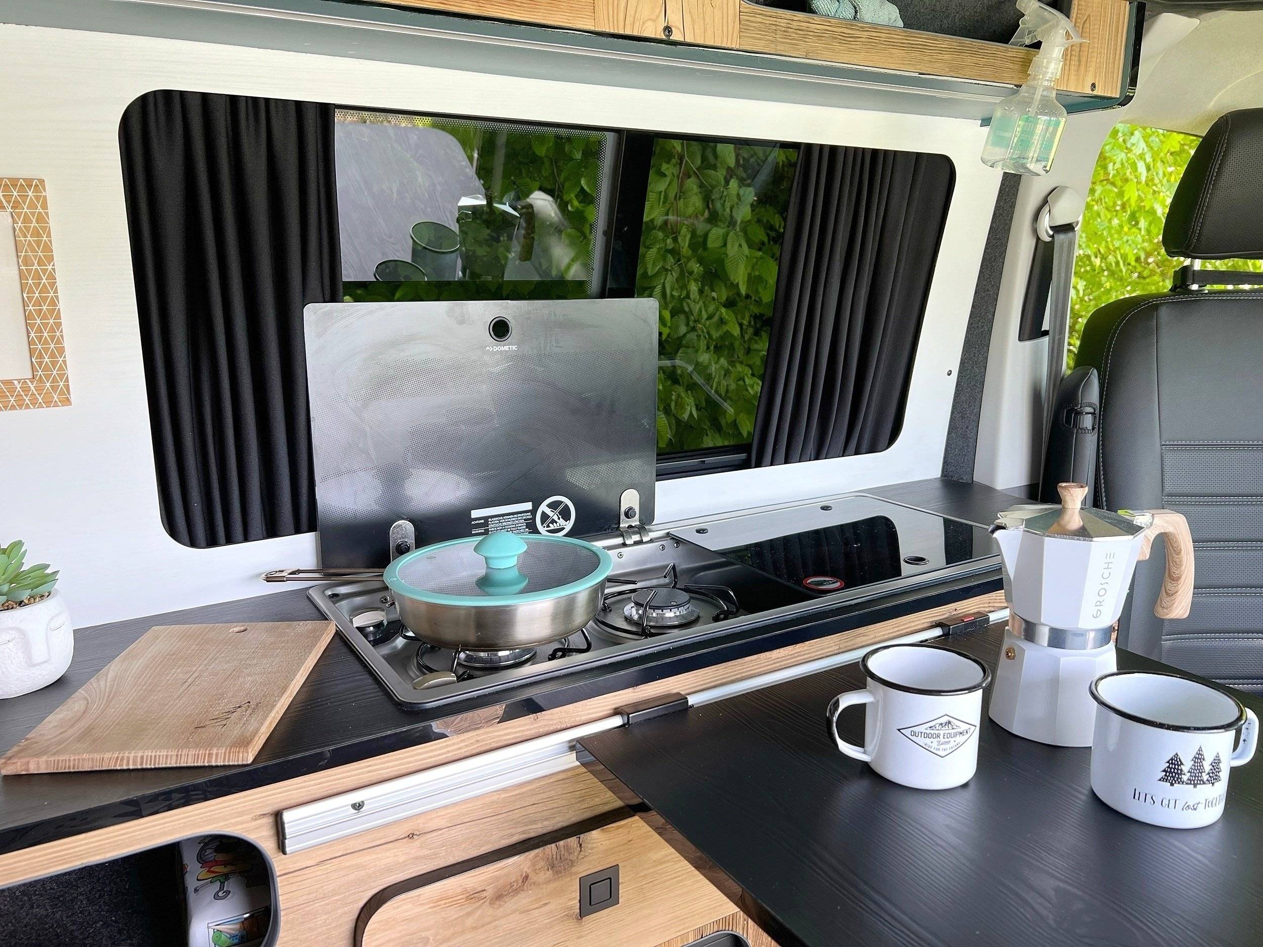 Campervans Montblanc Envers des Aiguilles