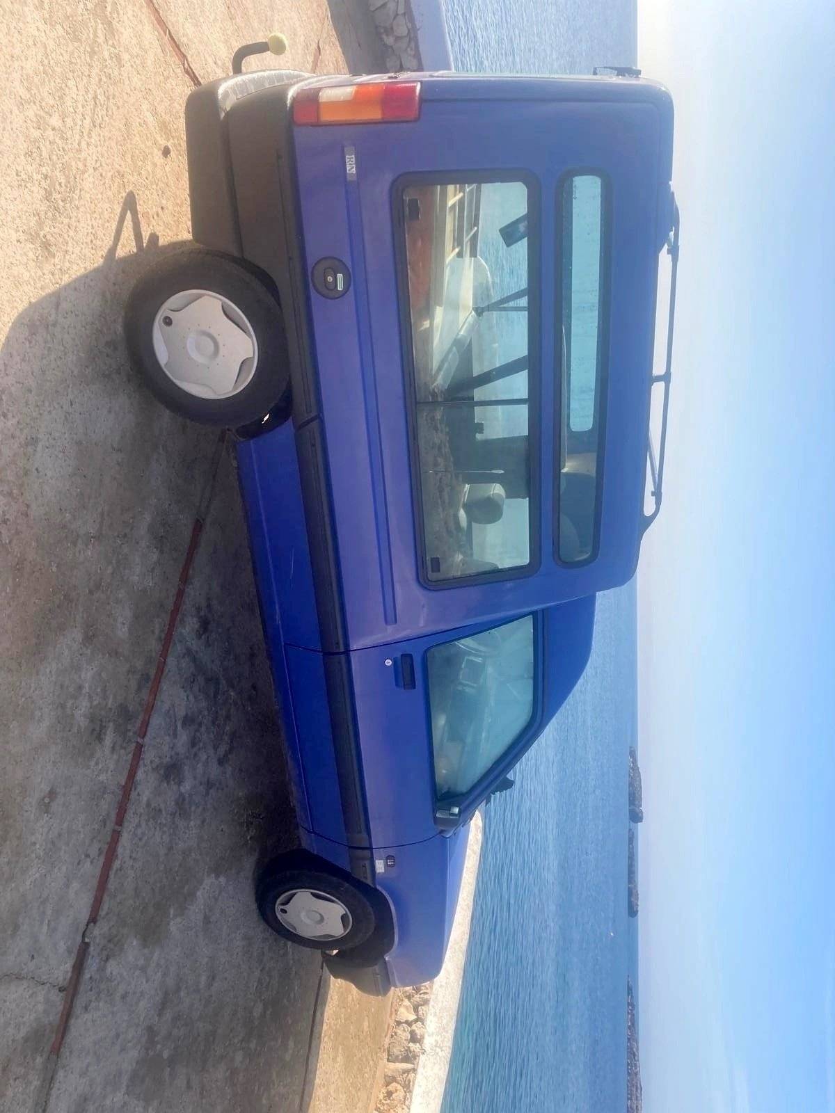 Área de jantar Renault - Yescapa