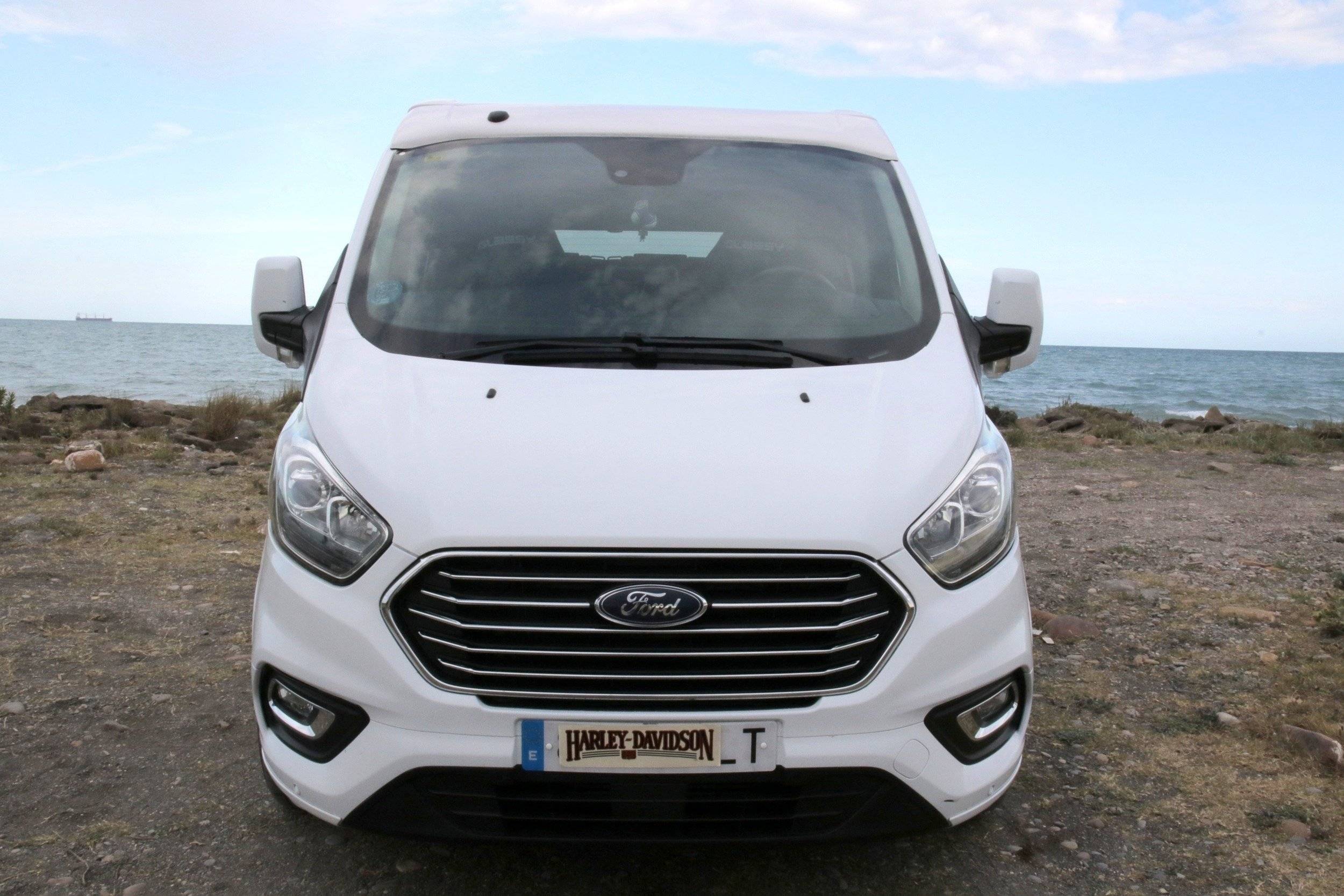 CAMPER ford custom